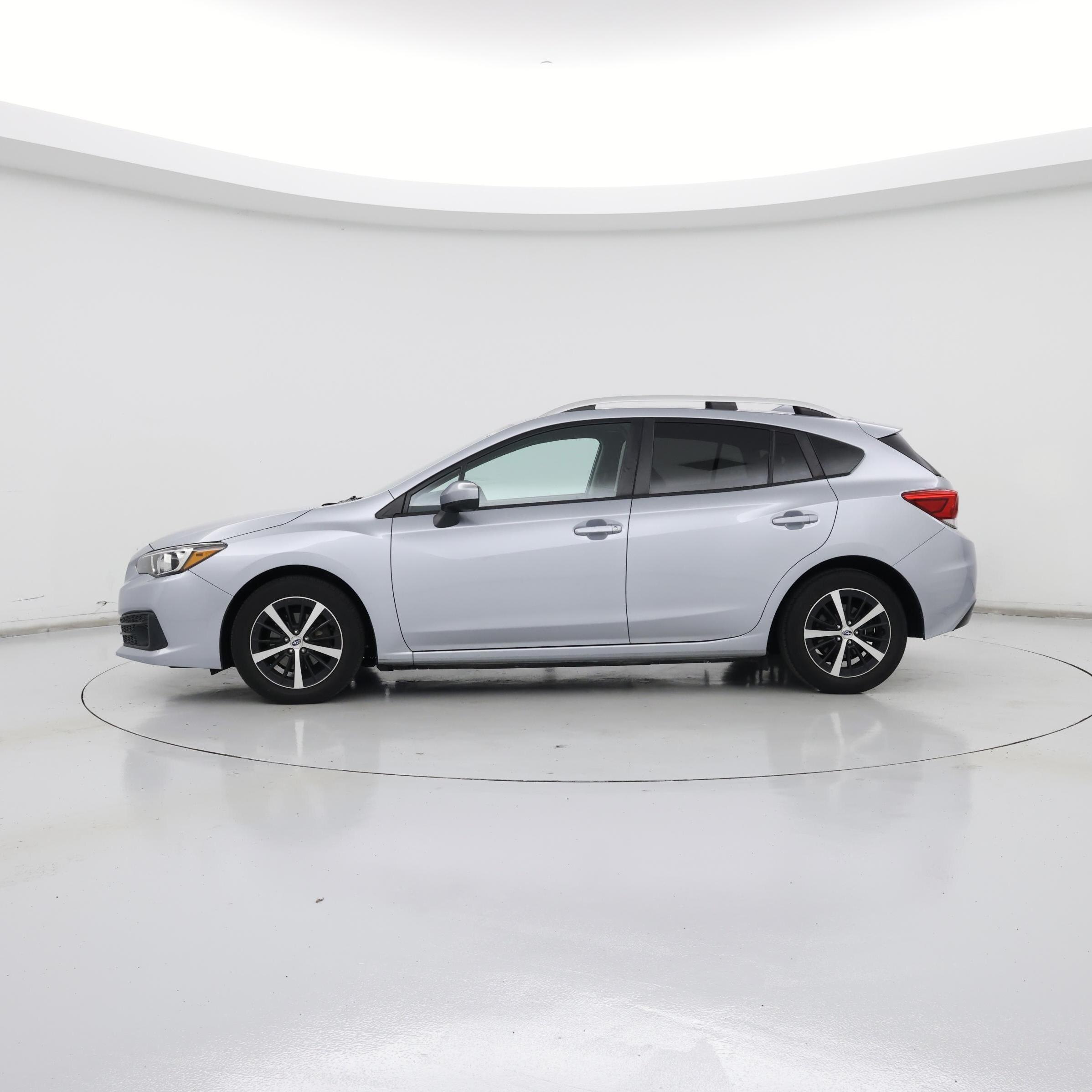 Thumbnail: 2022 Subaru Impreza - 3