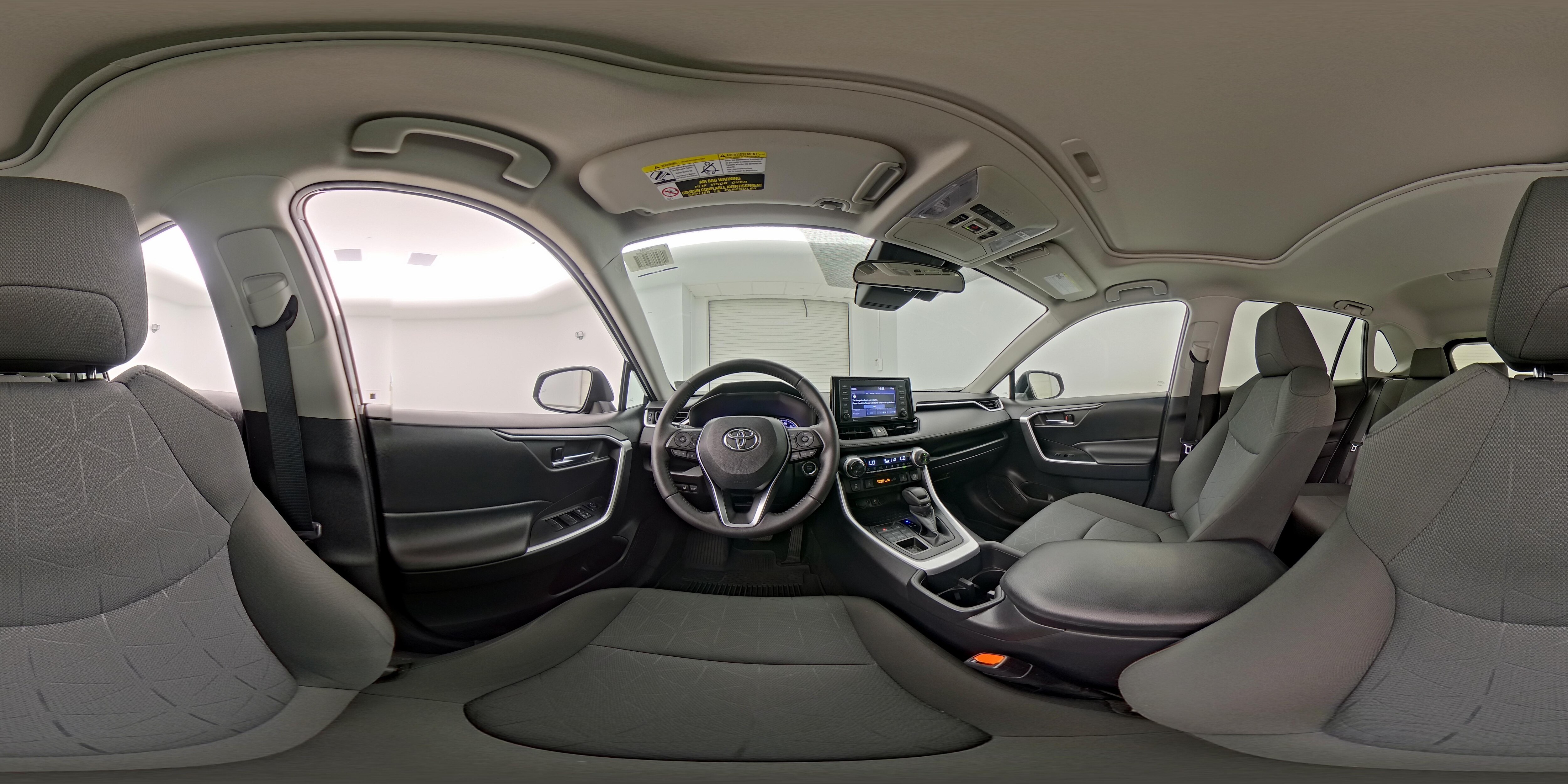 2022 Toyota RAV4 XLE - Photo 28