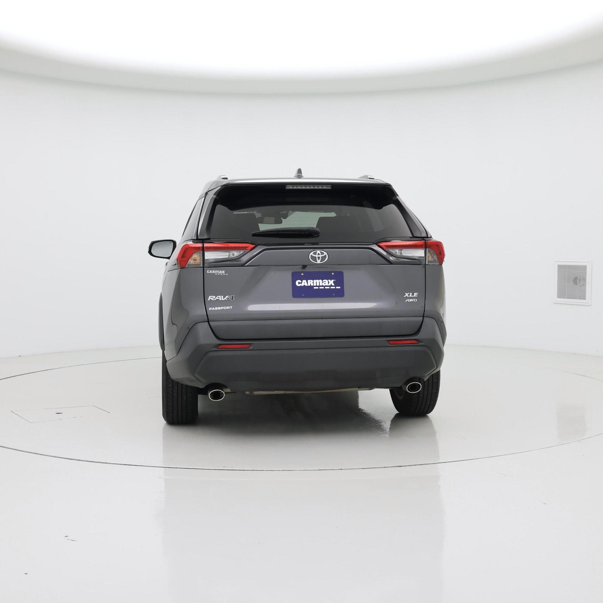 Thumbnail: 2022 Toyota RAV4 - 6