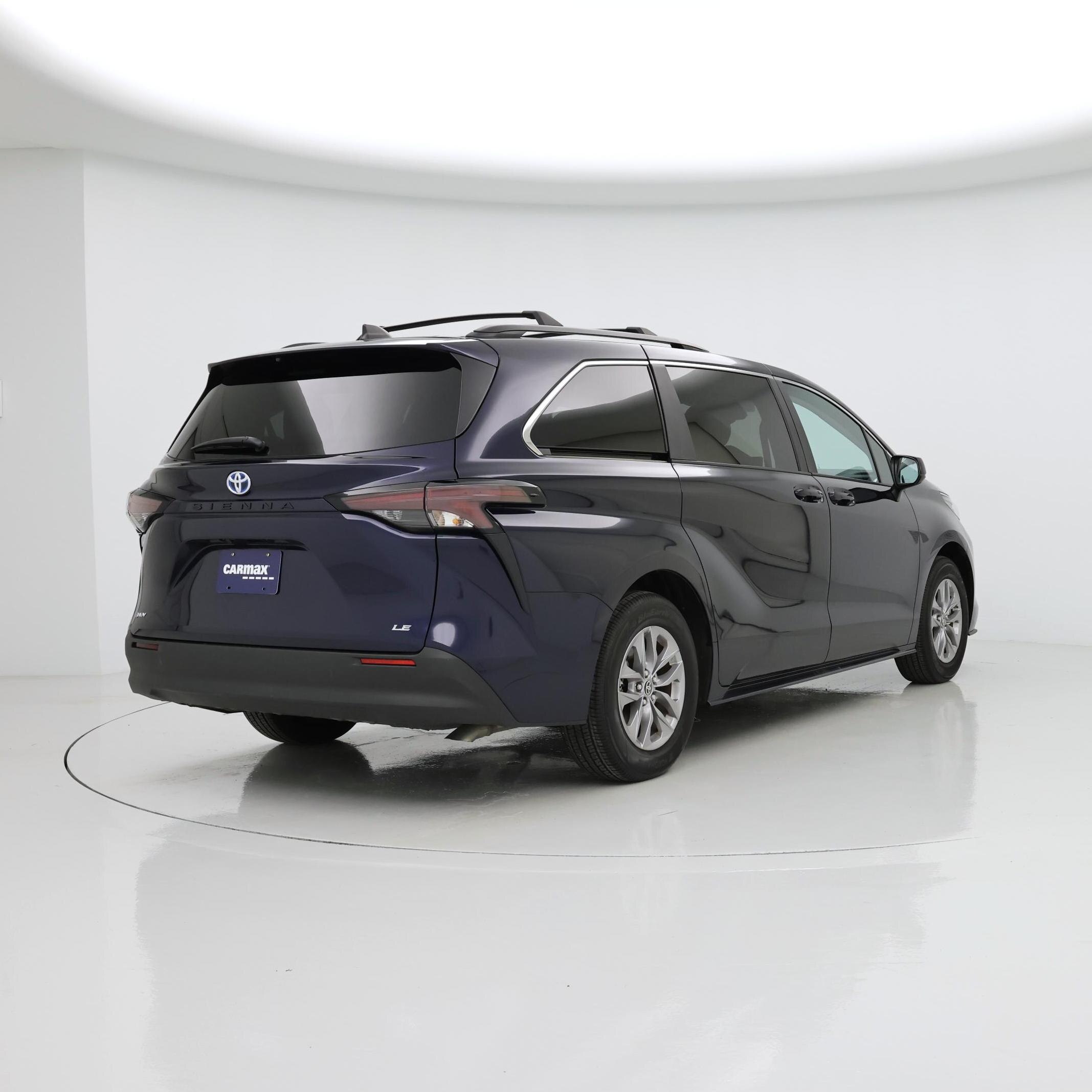 Thumbnail: 2025 Toyota Sienna - 8