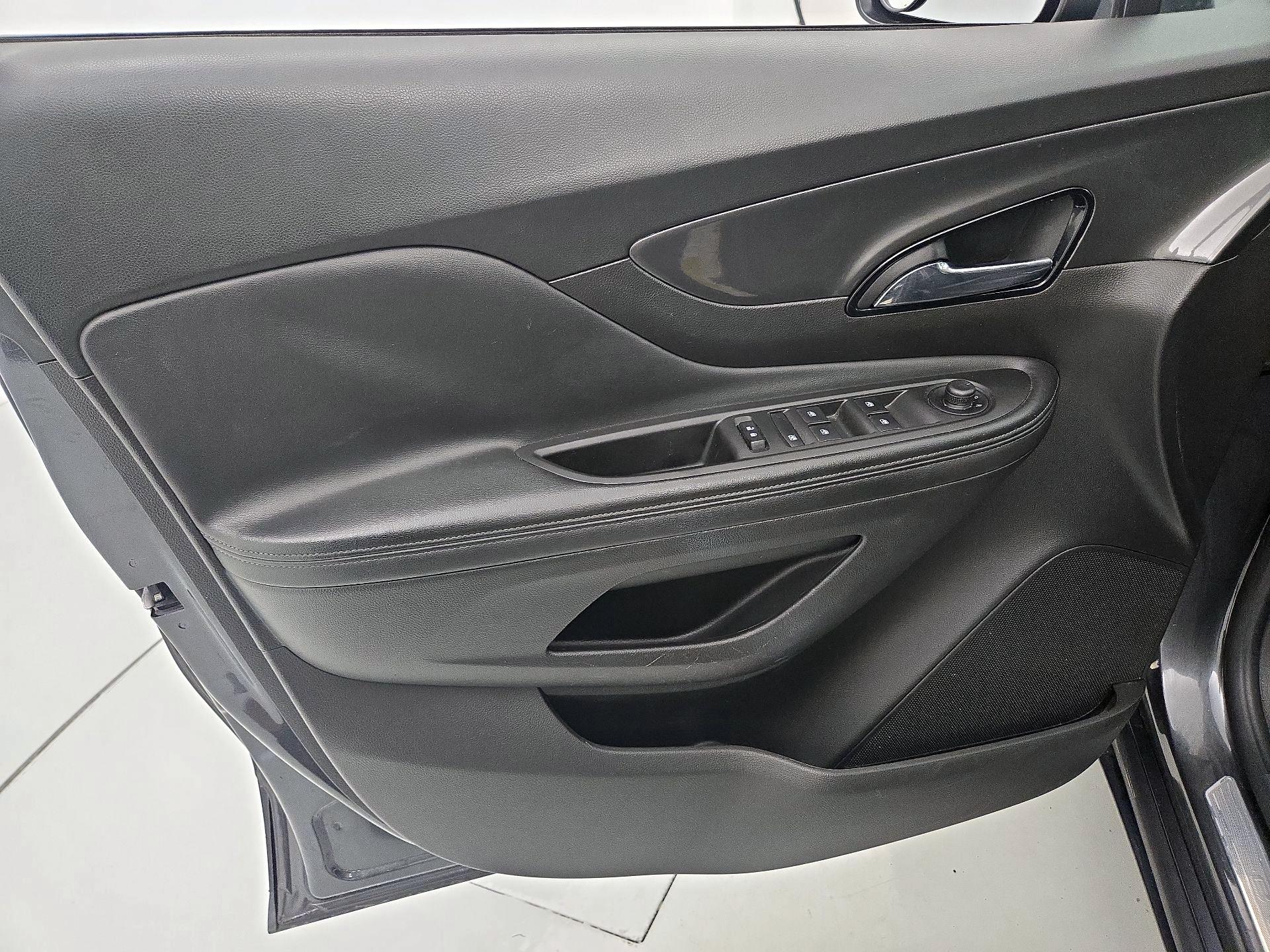 Thumbnail: 2017 Buick Encore - 12