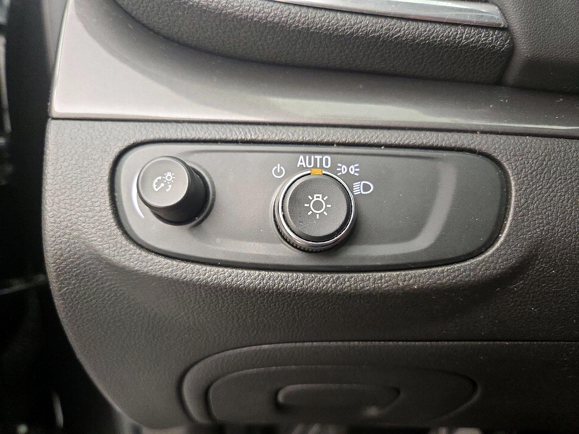 Thumbnail: 2017 Buick Encore - 13