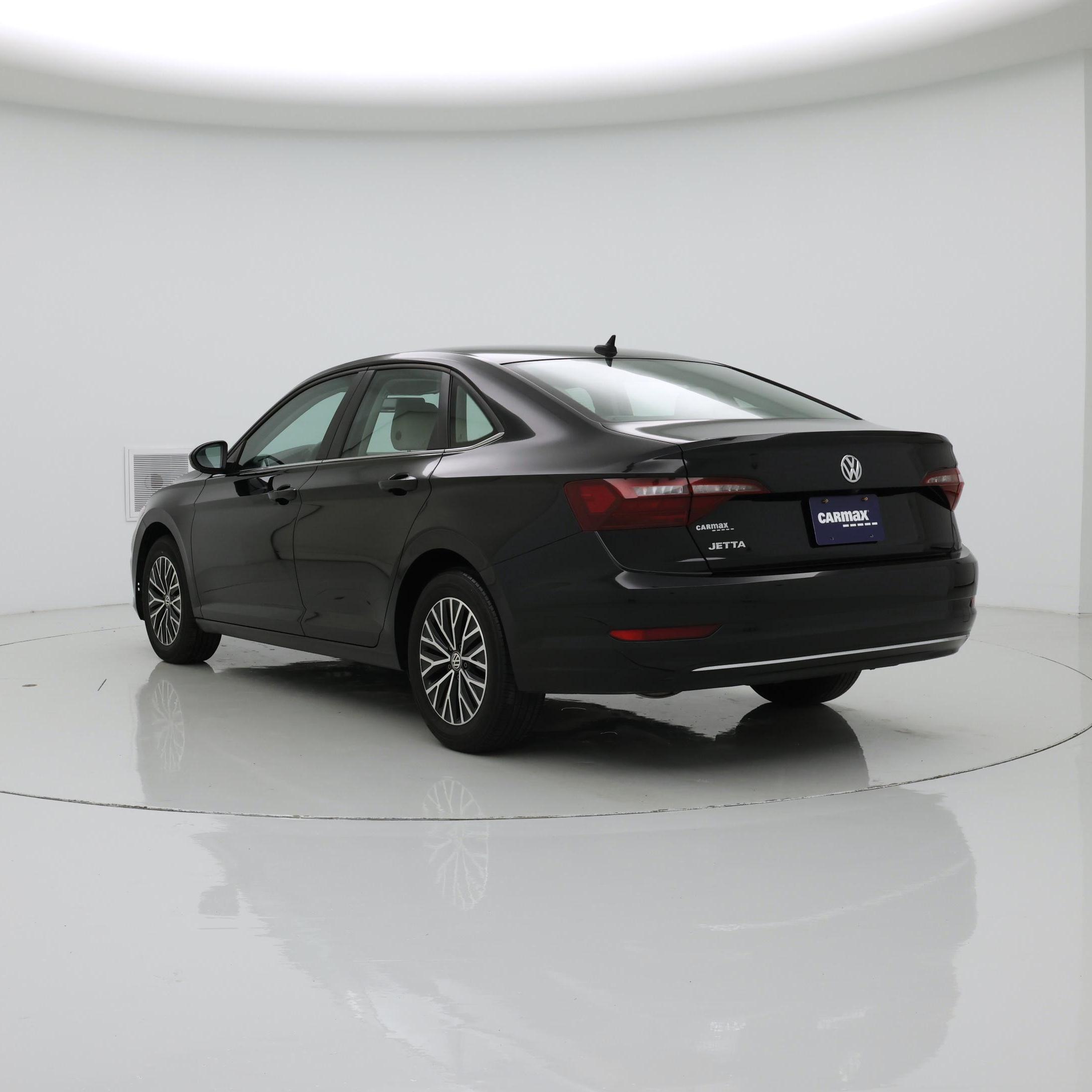 Thumbnail: 2021 Volkswagen Jetta - 2