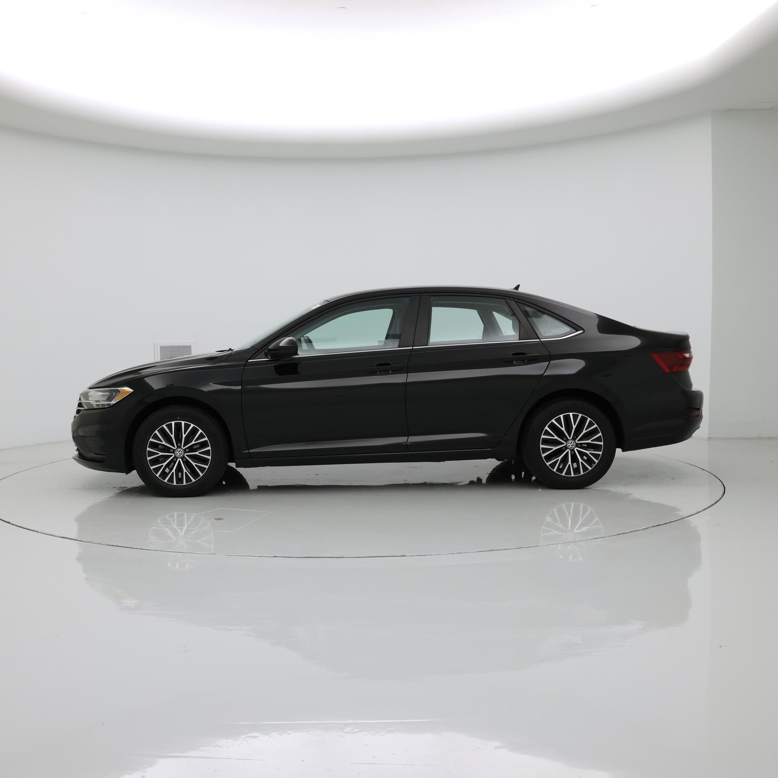 Thumbnail: 2021 Volkswagen Jetta - 3