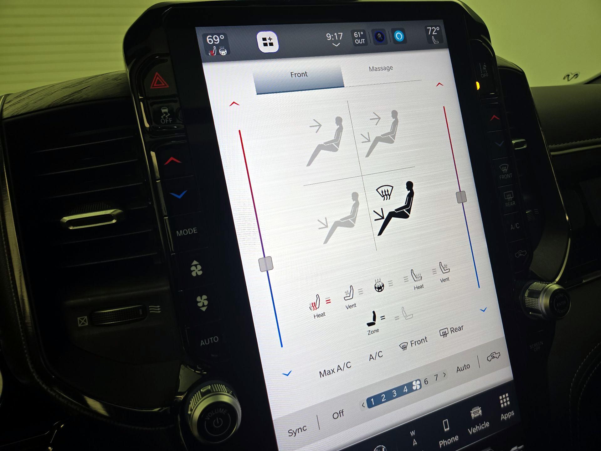 Thumbnail: 2025 RAM 1500 - 17