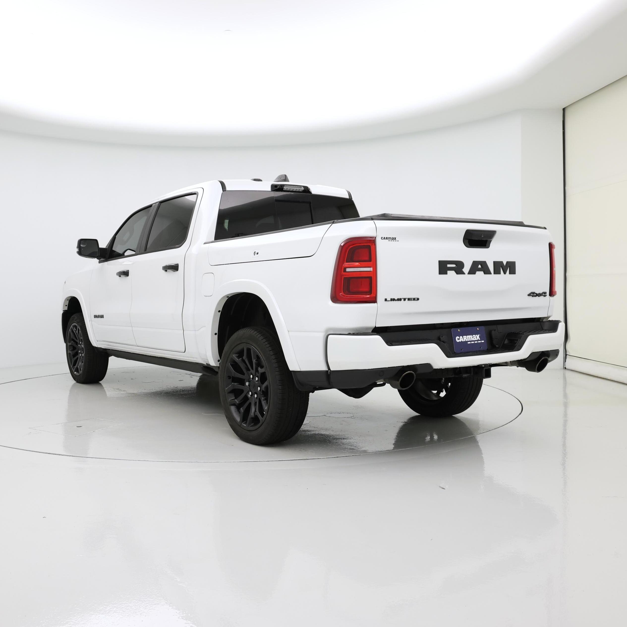 Thumbnail: 2025 RAM 1500 - 2