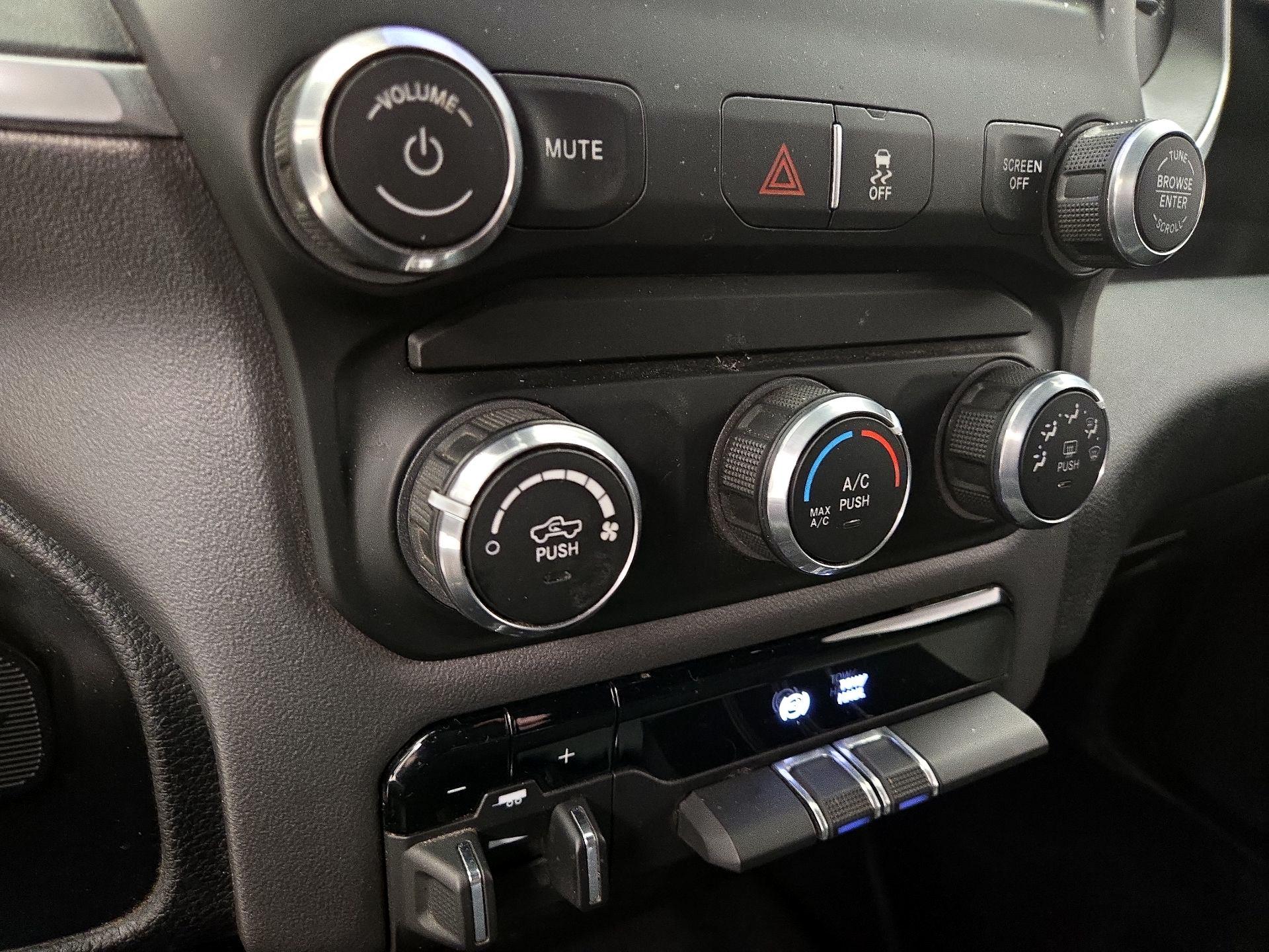 Thumbnail: 2022 RAM 2500 - 16