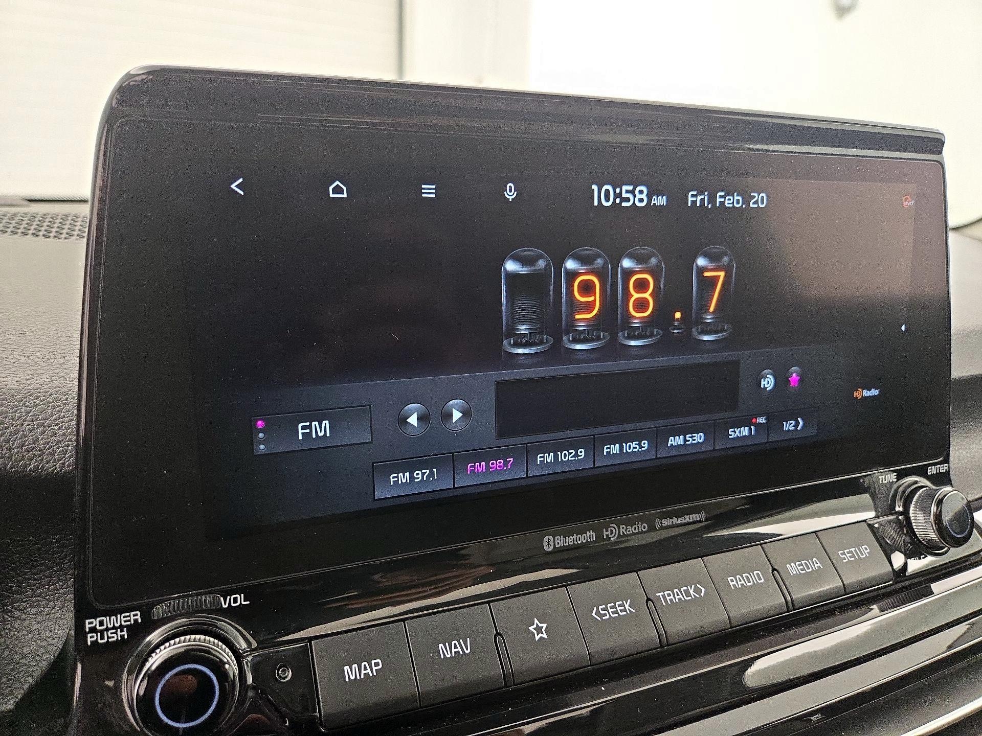 Thumbnail: 2022 Kia Seltos - 16