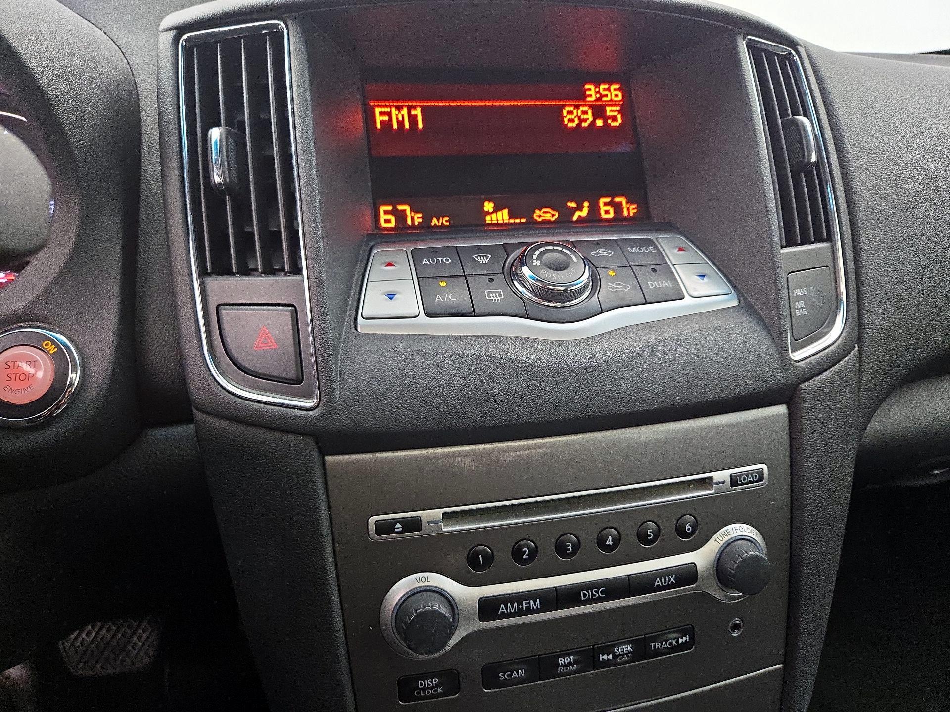 Thumbnail: 2014 Nissan Maxima - 14