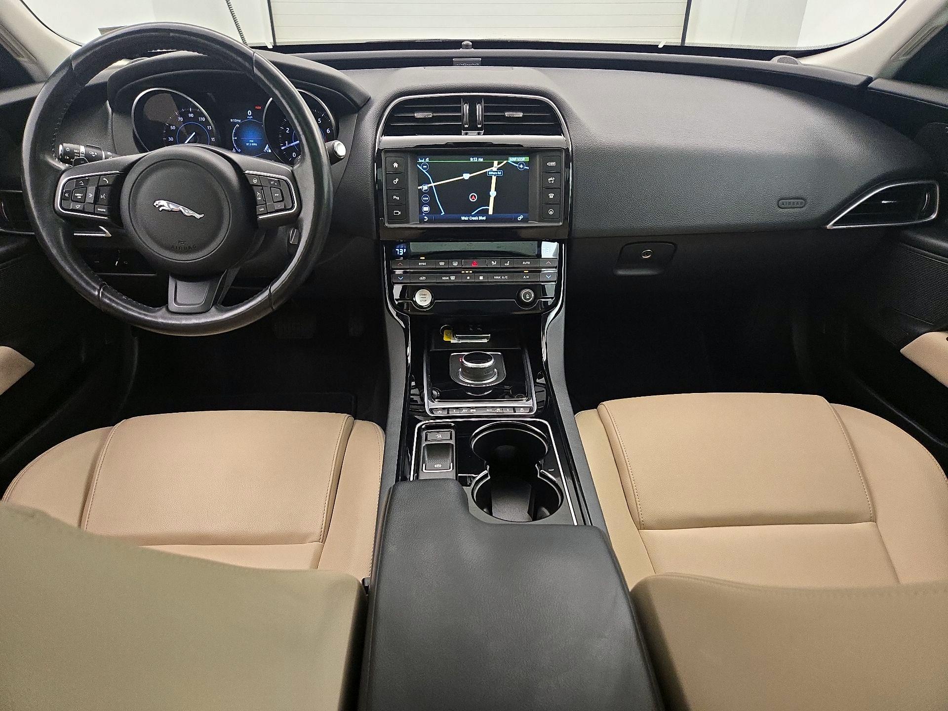 Thumbnail: 2017 Jaguar XE - 9