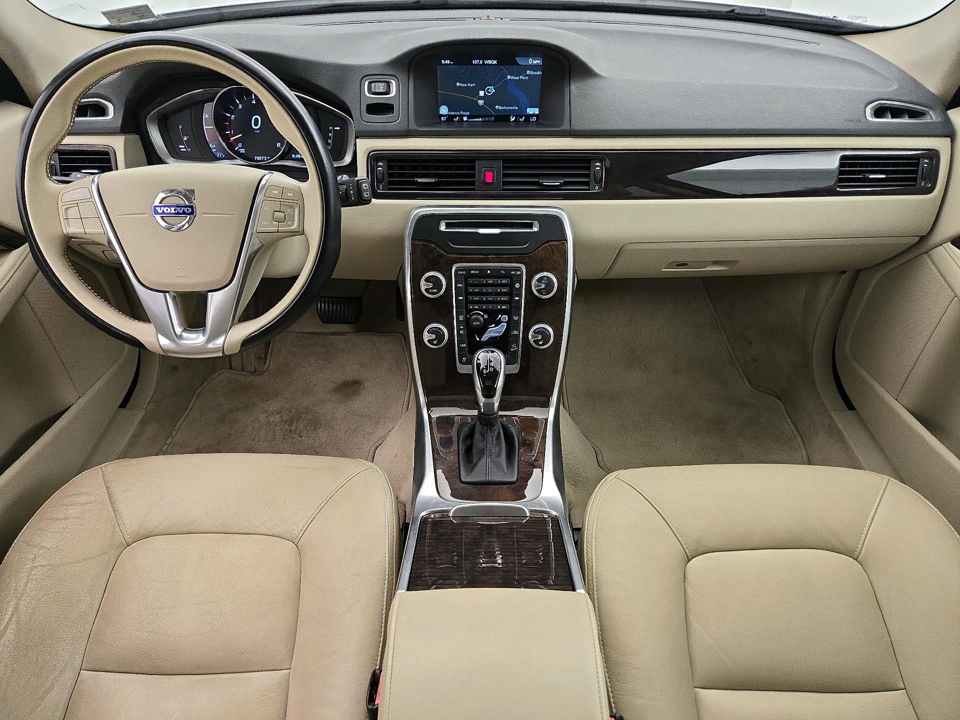 Thumbnail: 2015 Volvo XC70 - 9