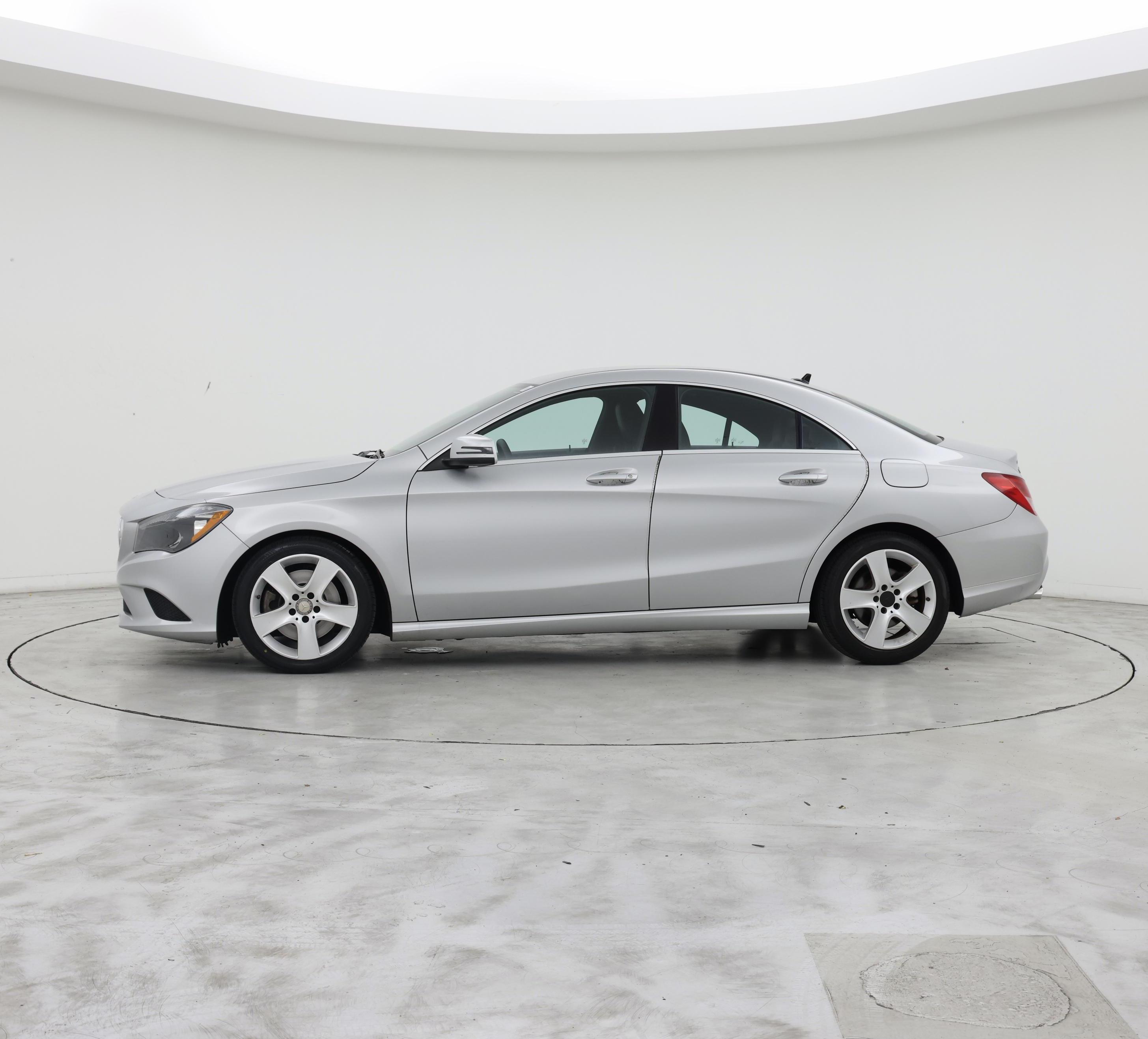Thumbnail: 2015 Mercedes-Benz CLA - 3