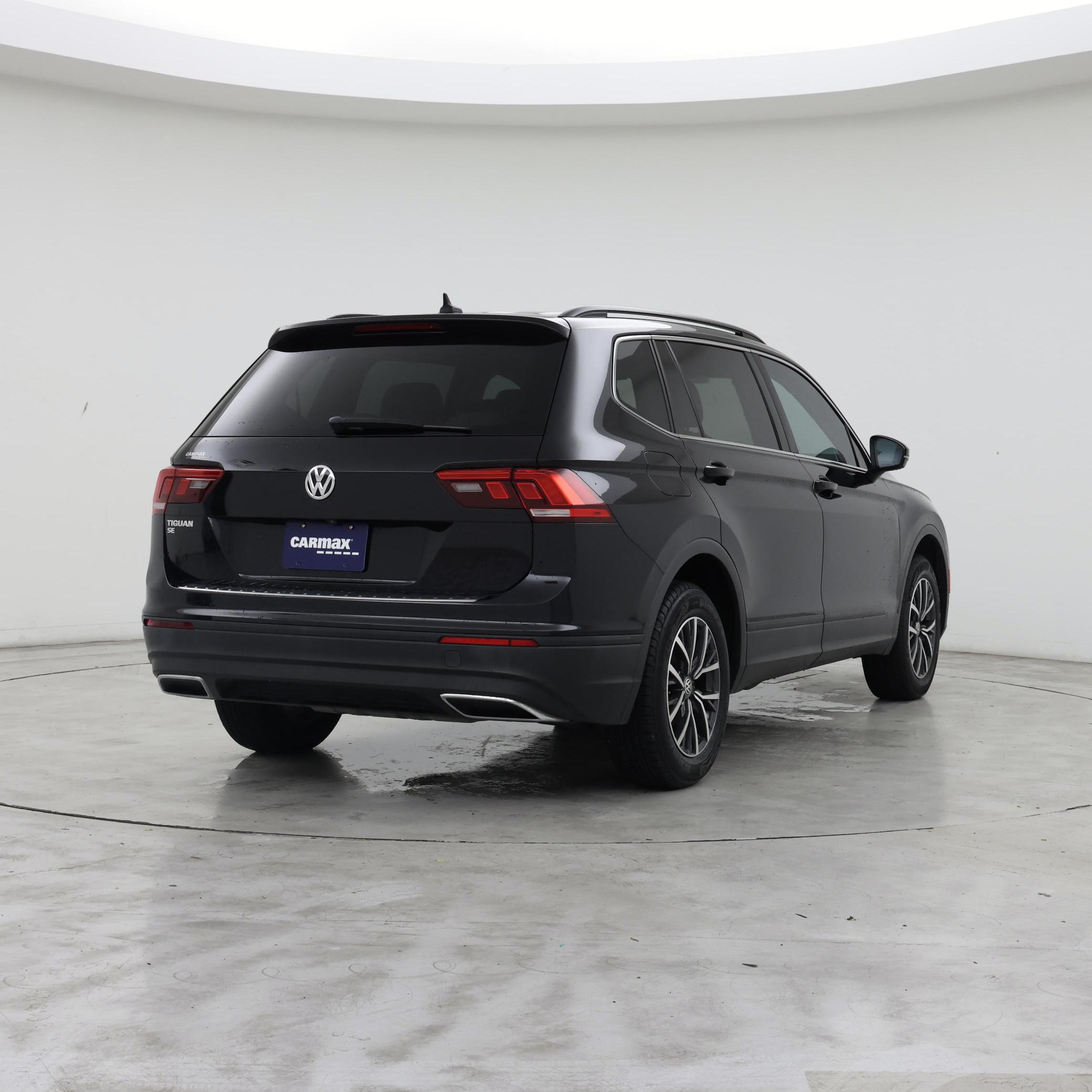 Thumbnail: 2019 Volkswagen Tiguan - 8