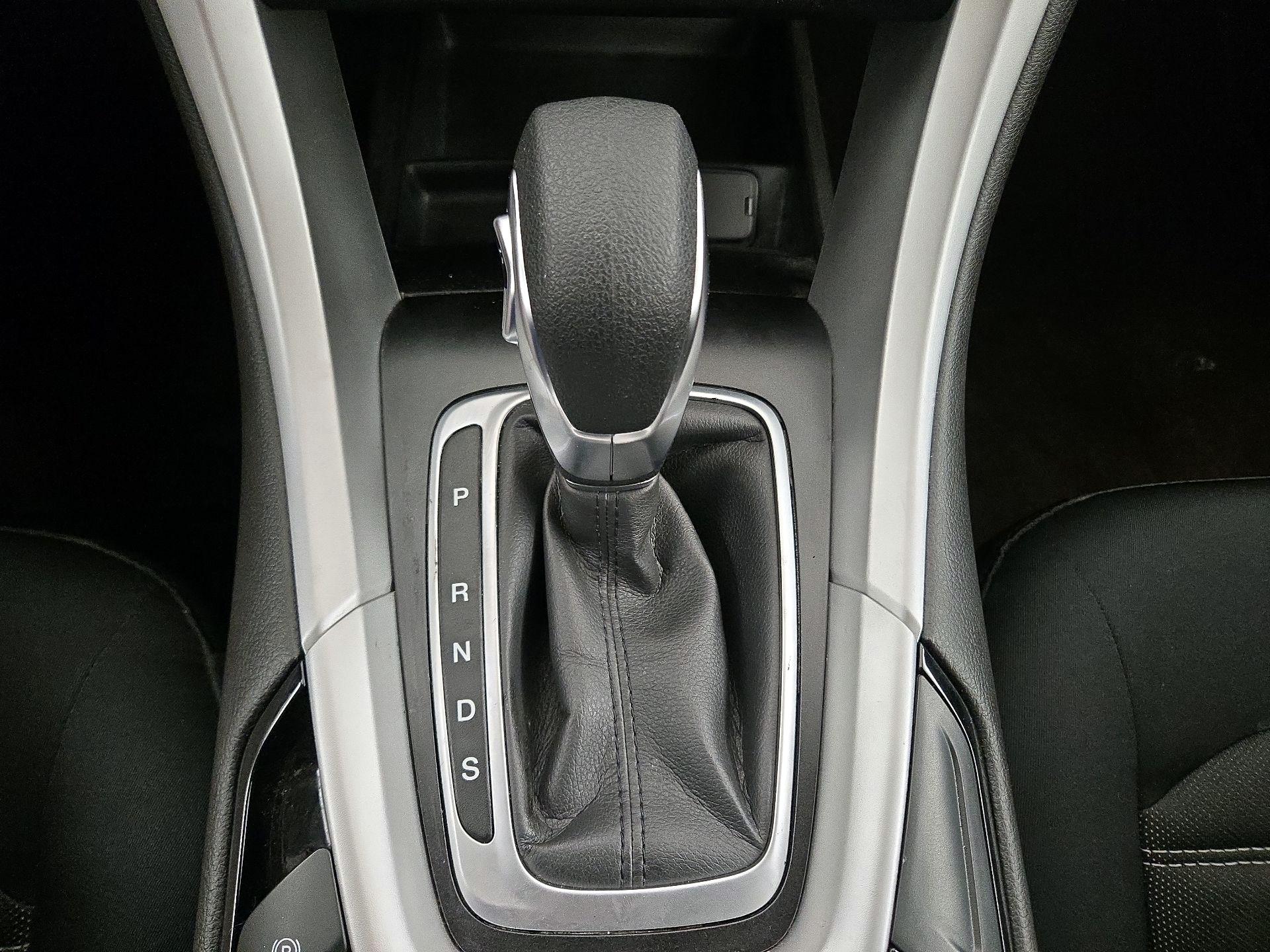 Thumbnail: 2014 Ford Fusion - 14