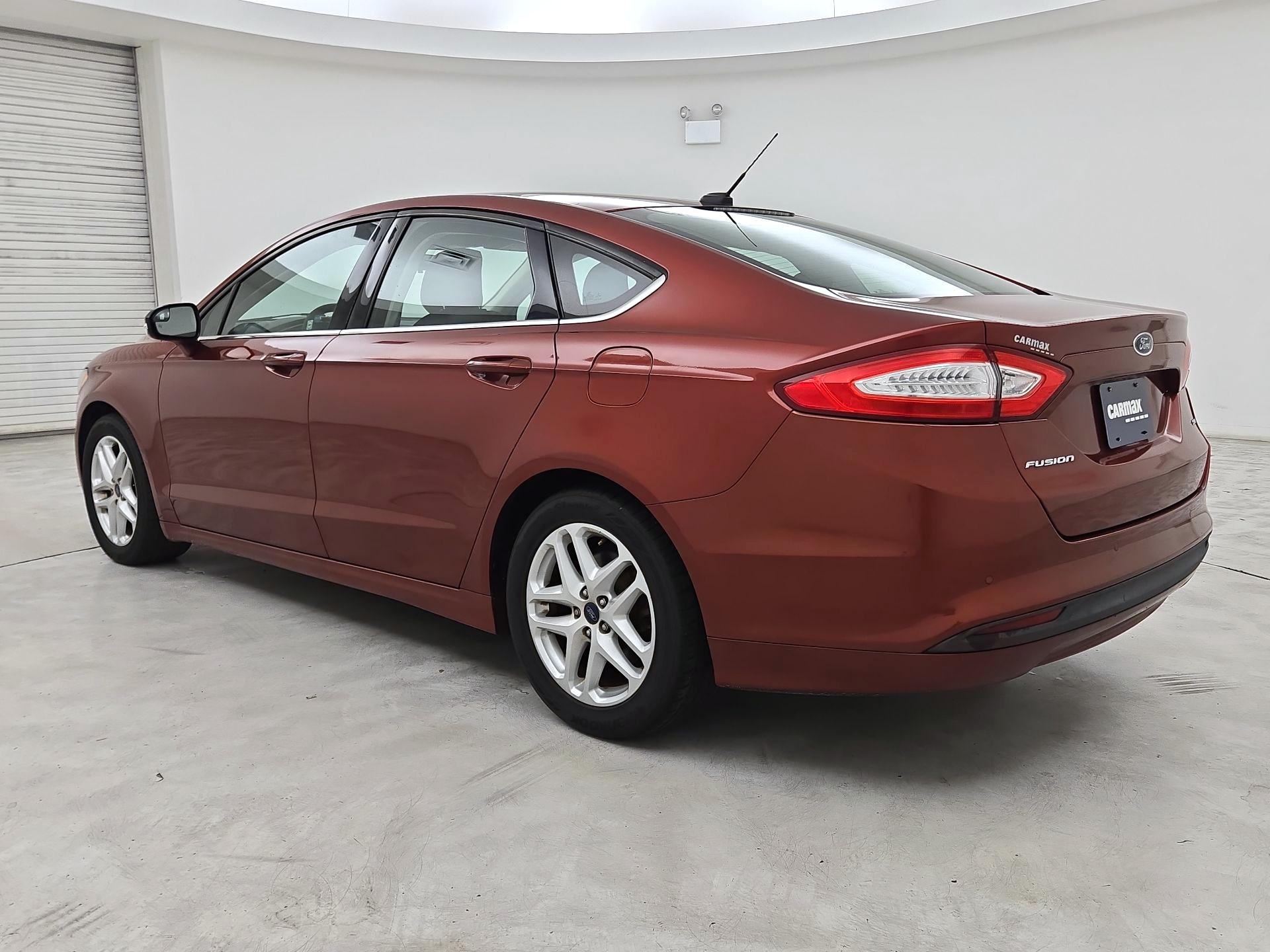 Thumbnail: 2014 Ford Fusion - 7