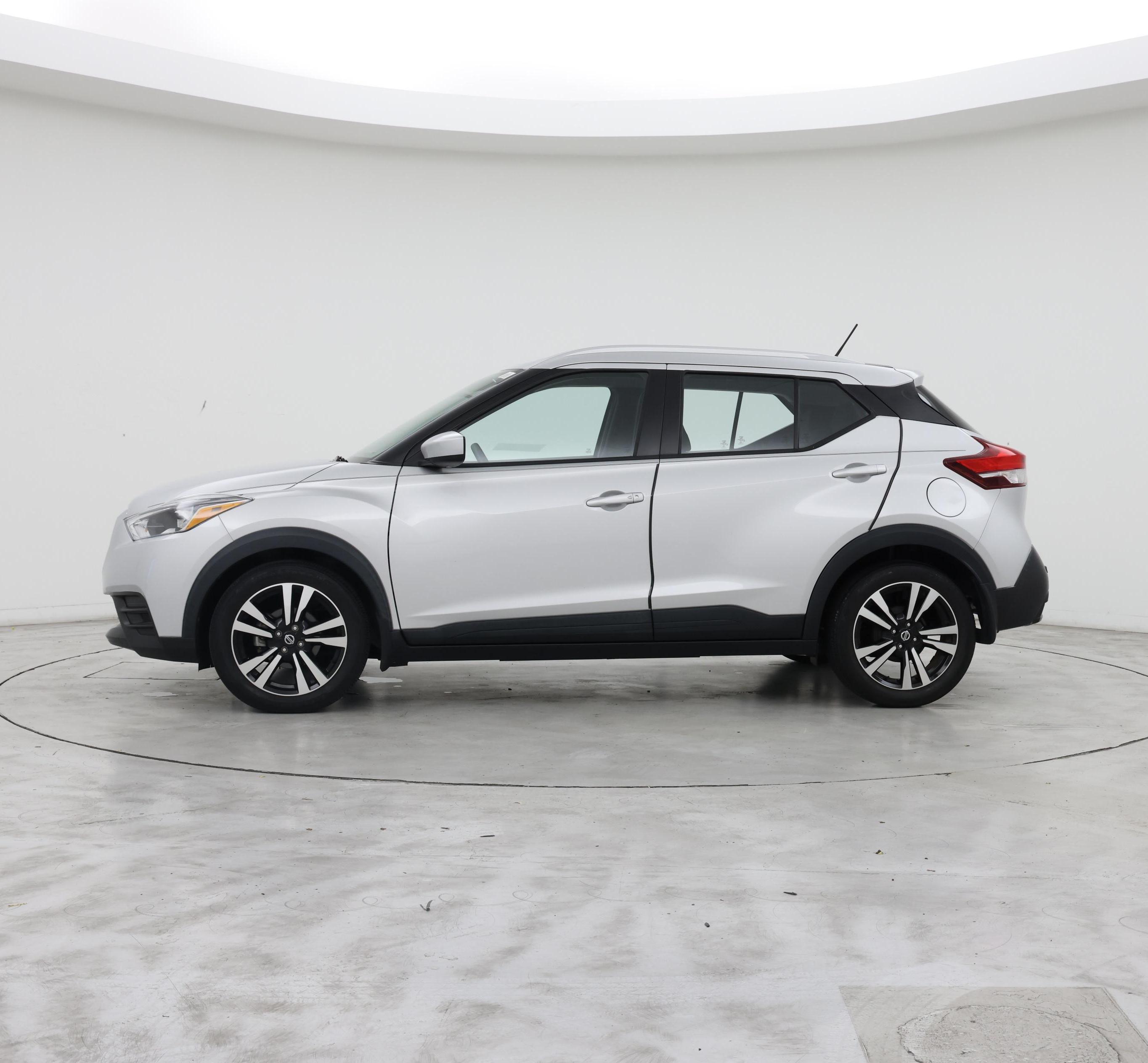 Thumbnail: 2020 Nissan Kicks - 3