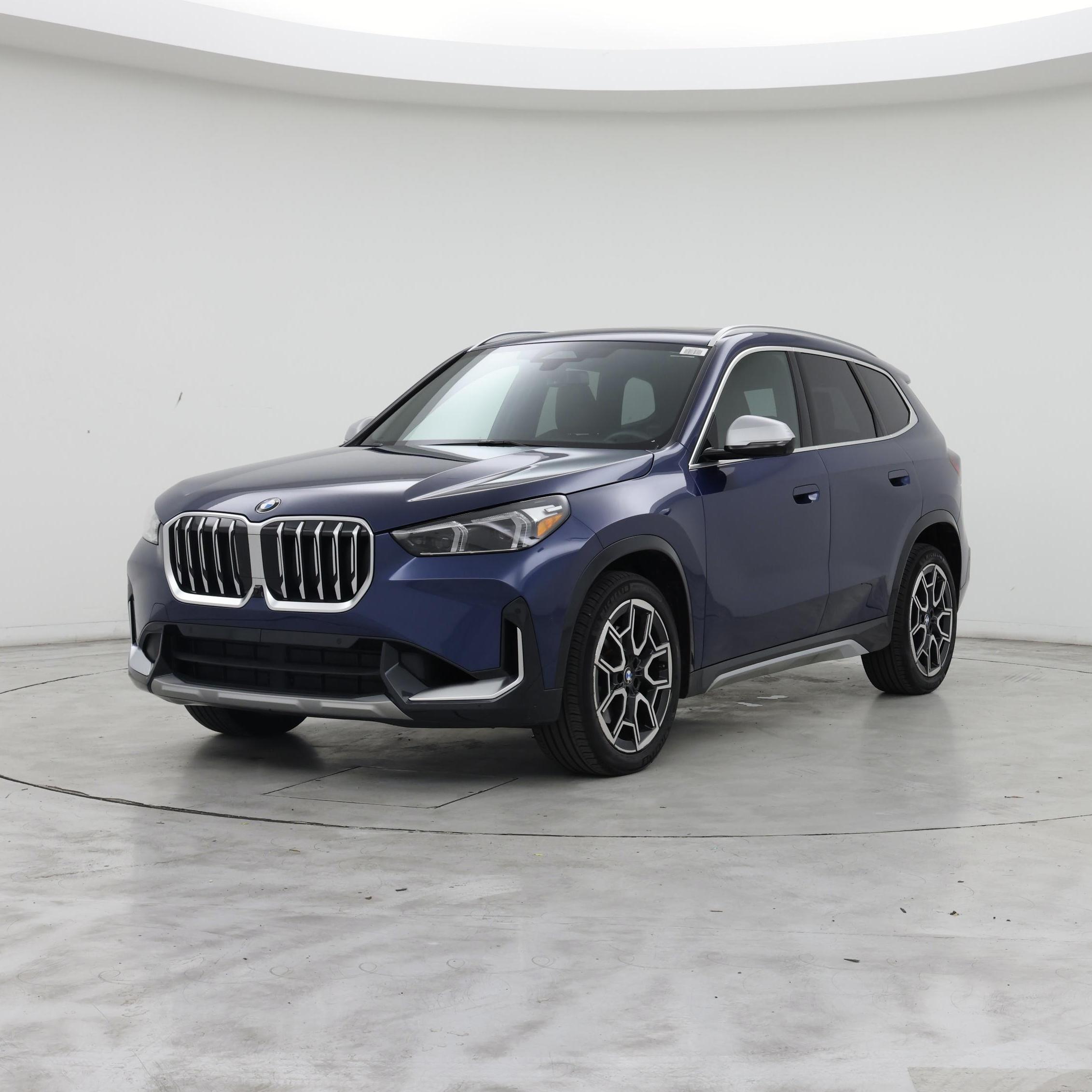 Thumbnail: 2023 BMW X1 - 4