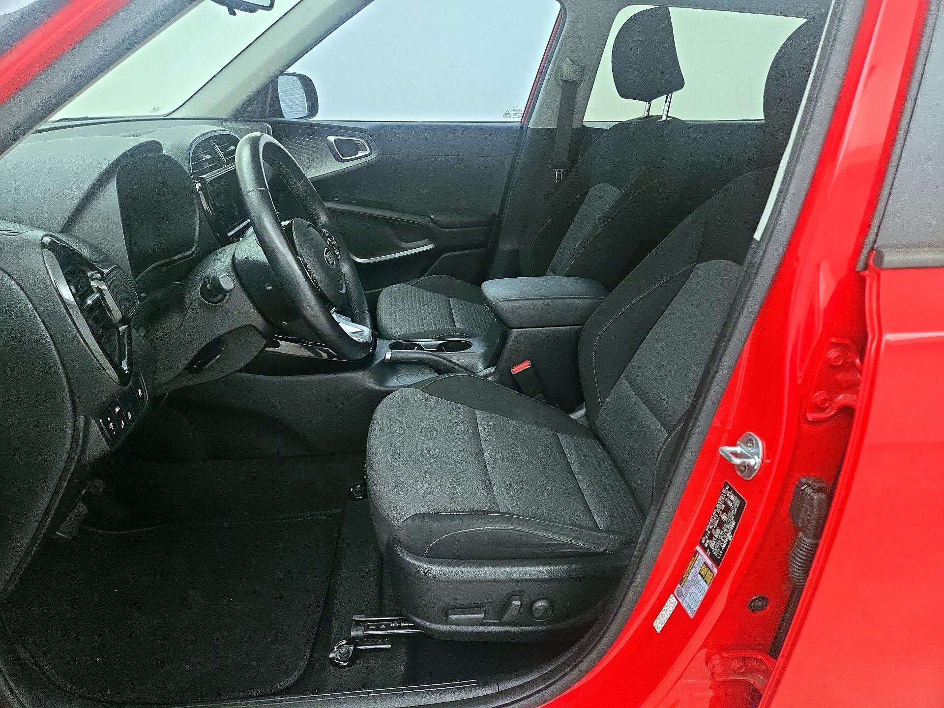 Thumbnail: 2021 Kia Soul - 11