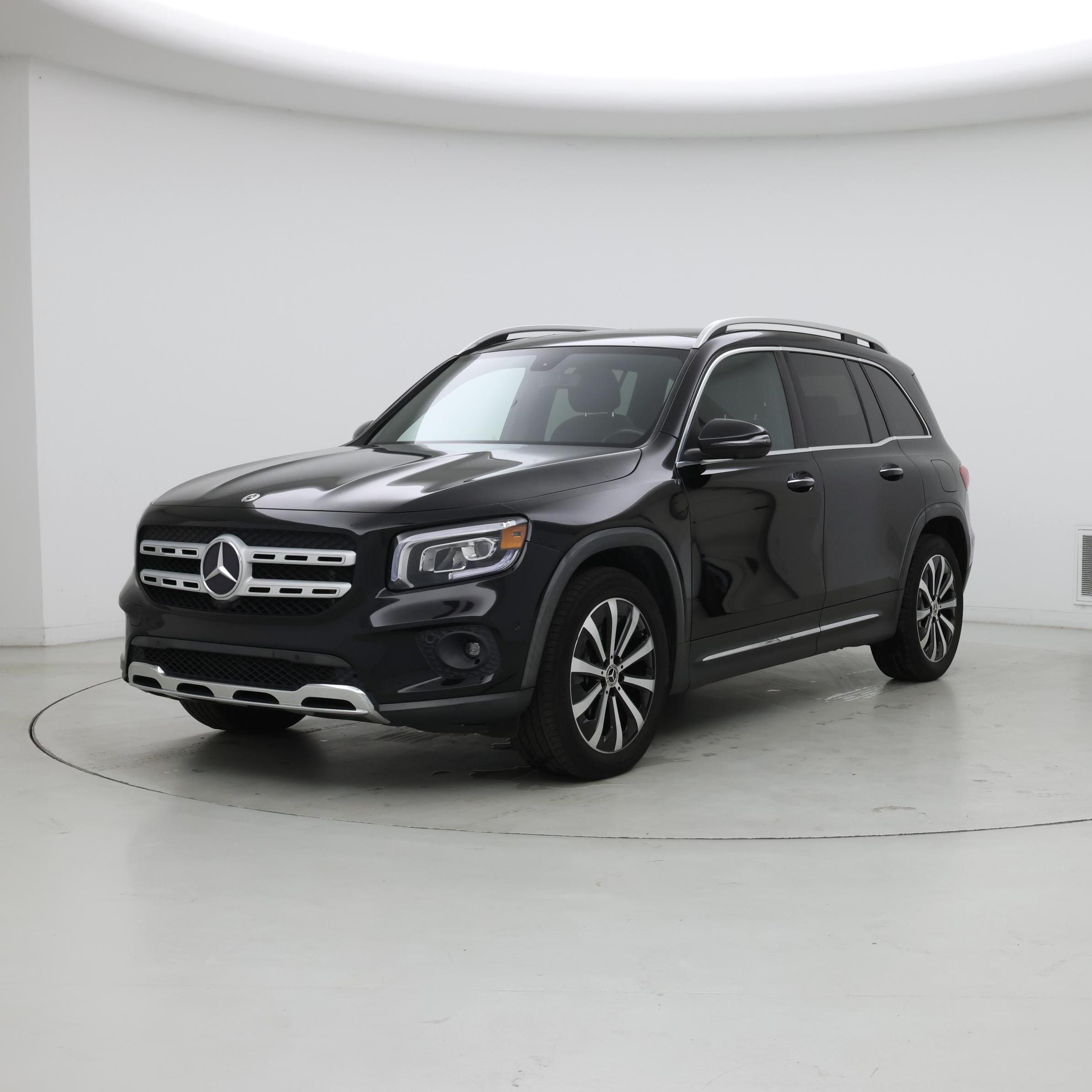 Thumbnail: 2023 Mercedes-Benz GLB - 4