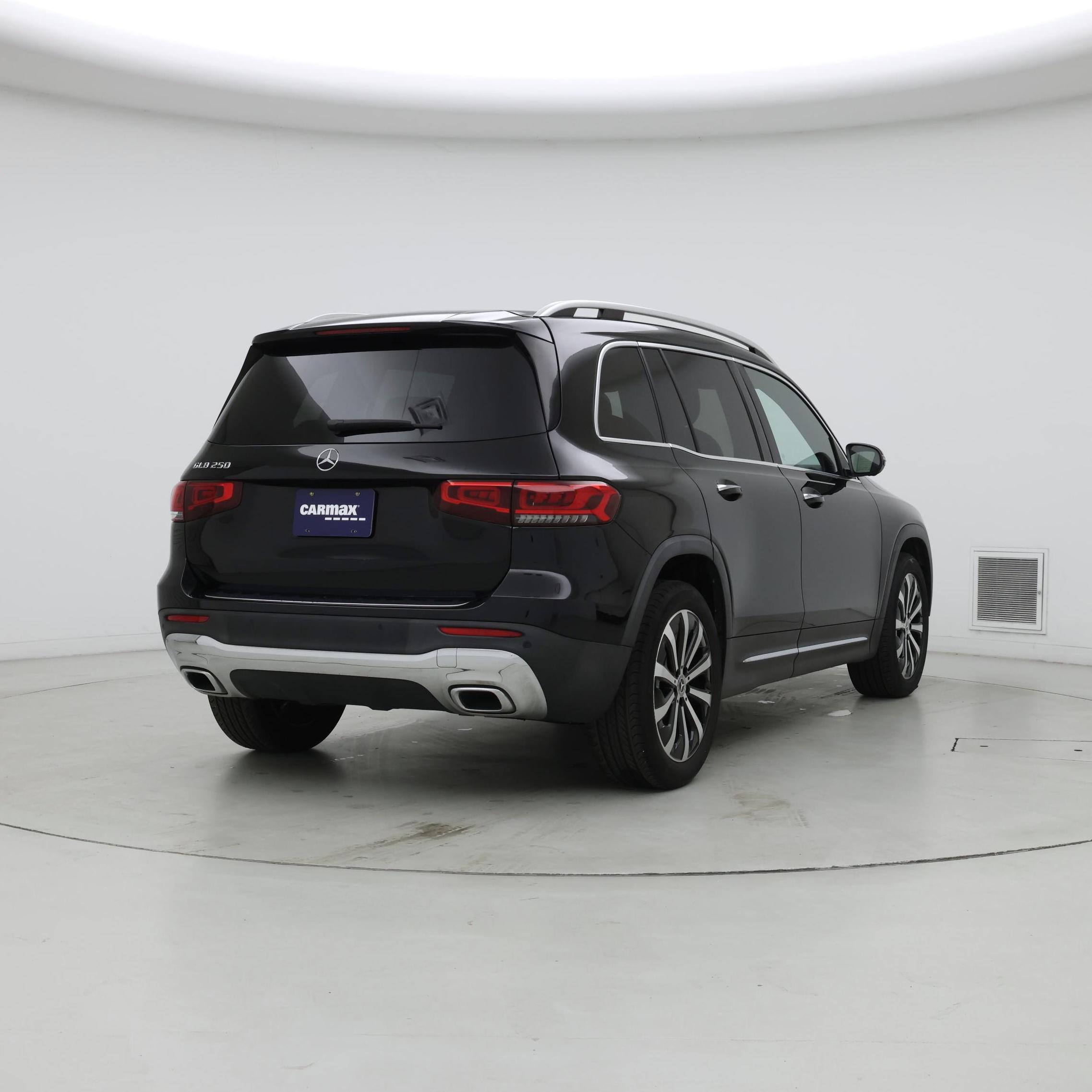 Thumbnail: 2023 Mercedes-Benz GLB - 8
