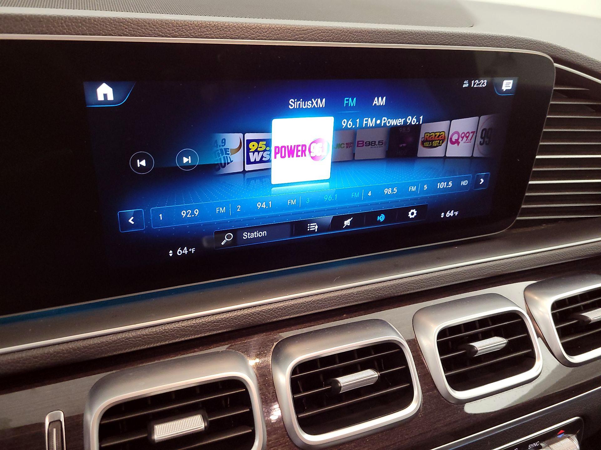 Thumbnail: 2020 Mercedes-Benz GLE - 16