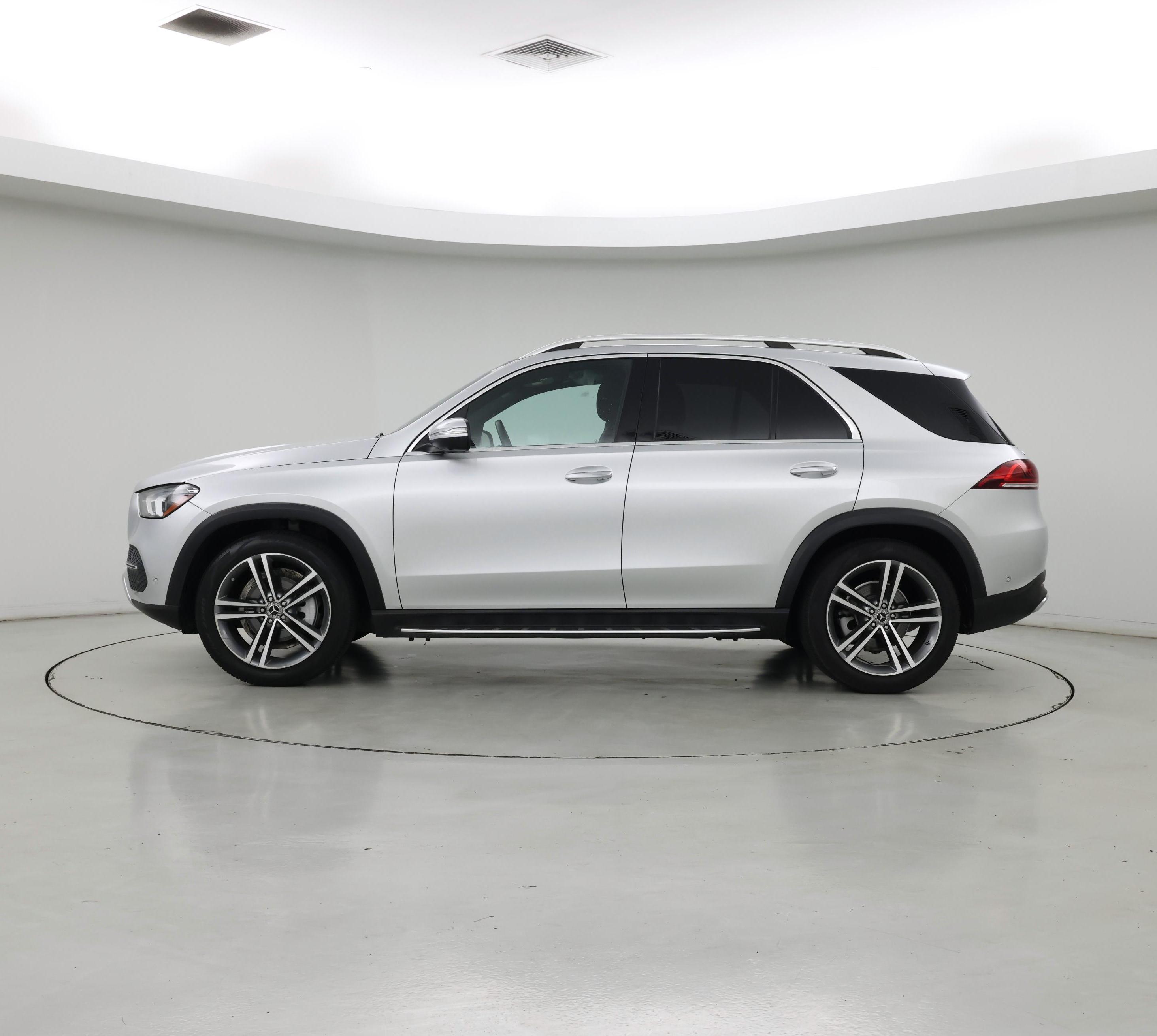 Thumbnail: 2020 Mercedes-Benz GLE - 3