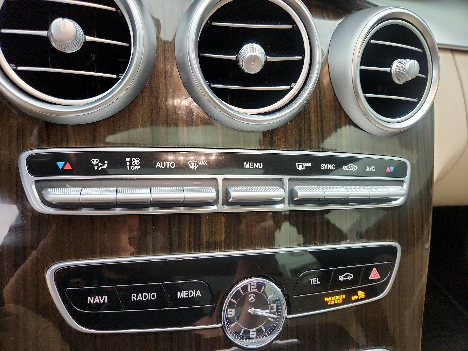 Thumbnail: 2021 Mercedes-Benz C-Class - 16