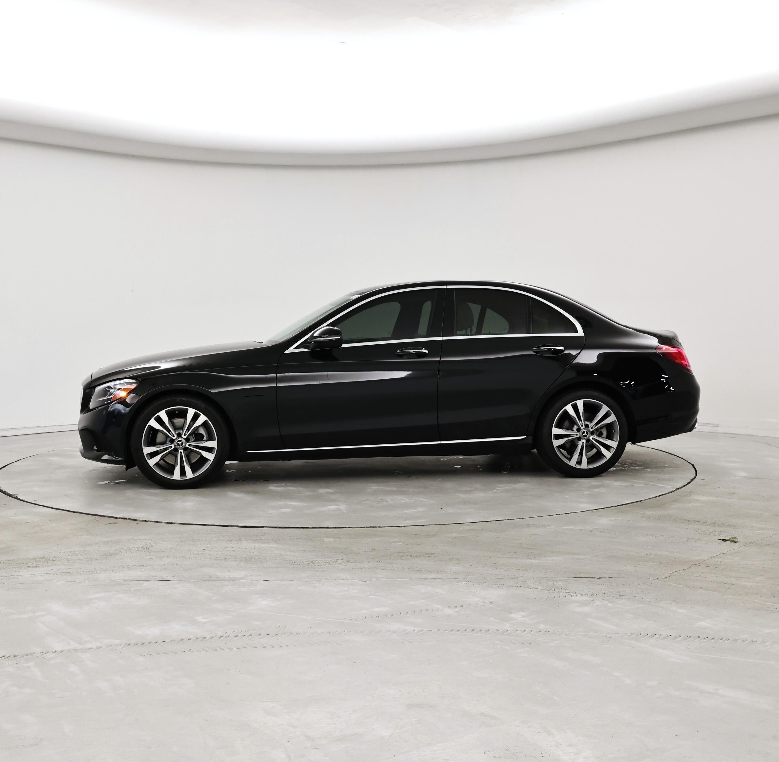 Thumbnail: 2021 Mercedes-Benz C-Class - 3