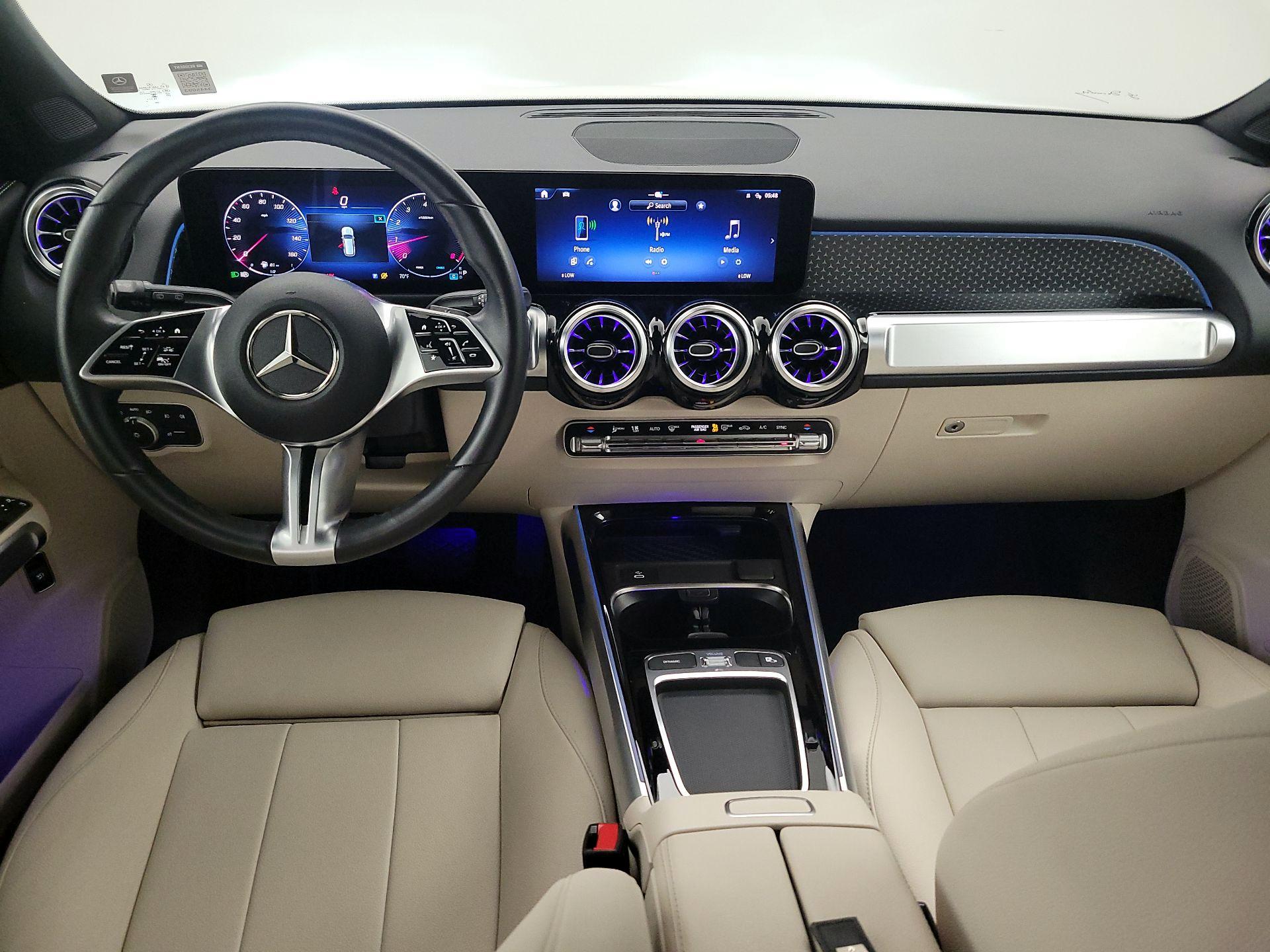 Thumbnail: 2024 Mercedes-Benz GLB - 9