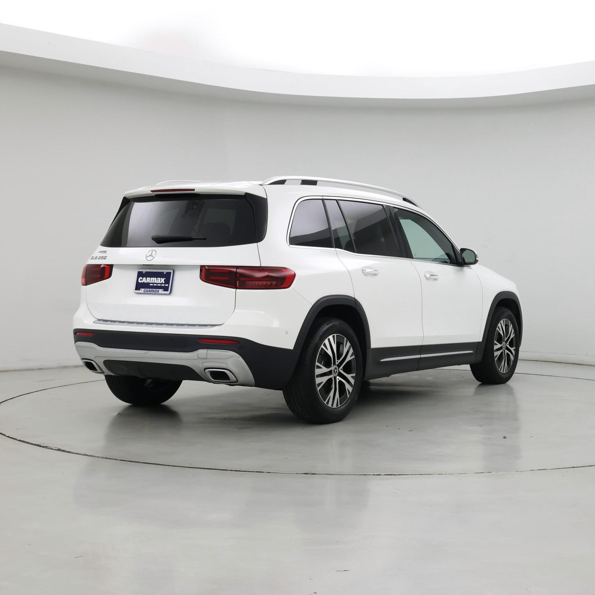Thumbnail: 2024 Mercedes-Benz GLB - 8