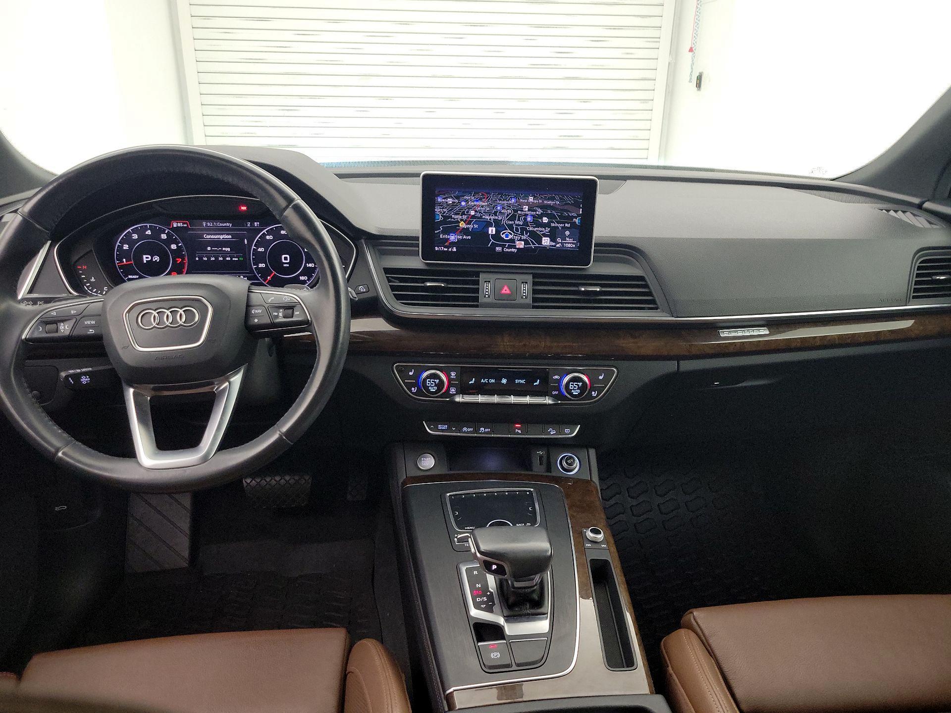 Thumbnail: 2020 Audi Q5 - 9