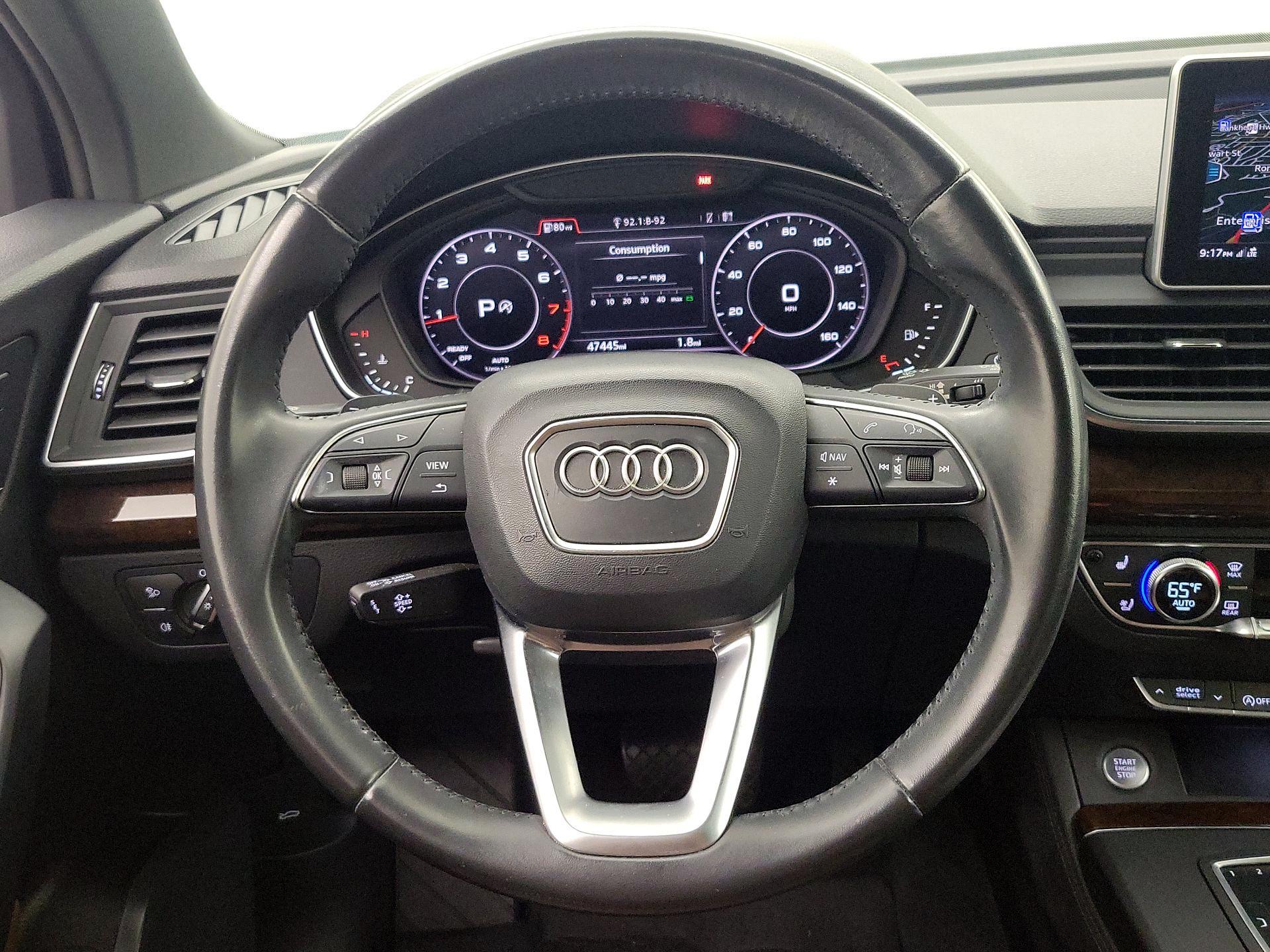 Thumbnail: 2020 Audi Q5 - 10