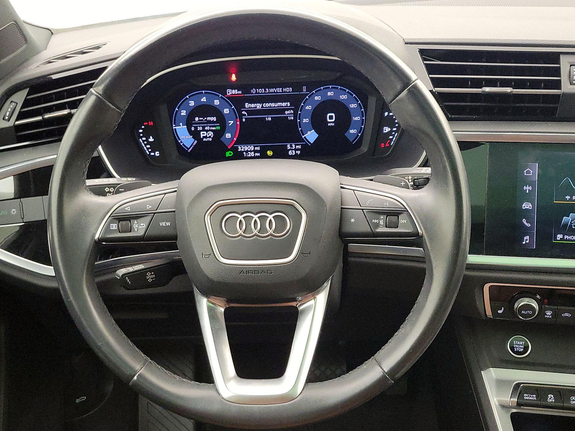 Thumbnail: 2022 Audi Q3 - 10