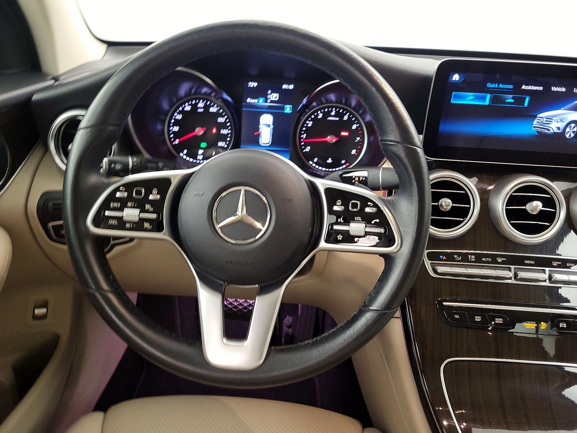 Thumbnail: 2022 Mercedes-Benz GLC - 10