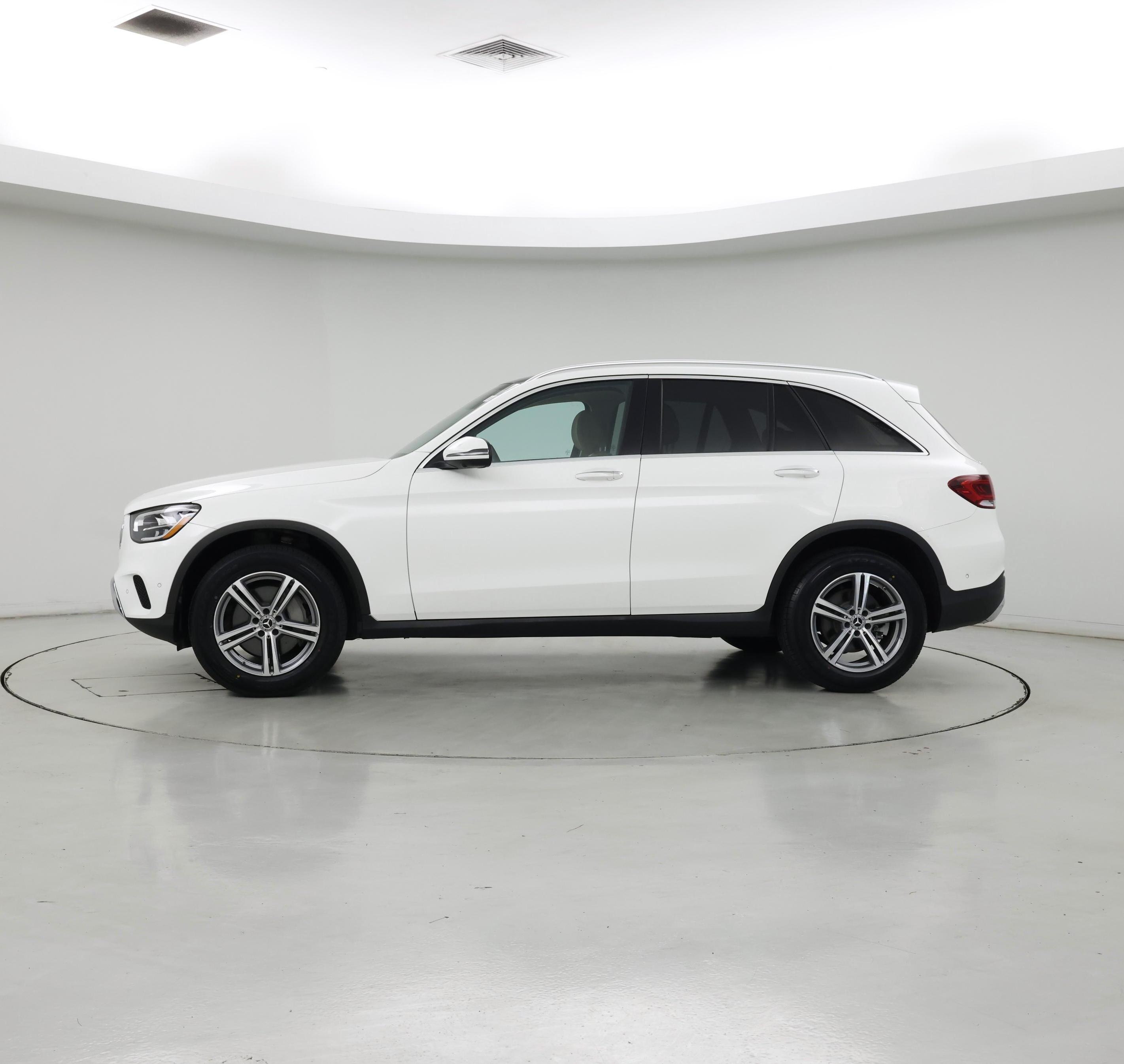 Thumbnail: 2022 Mercedes-Benz GLC - 3