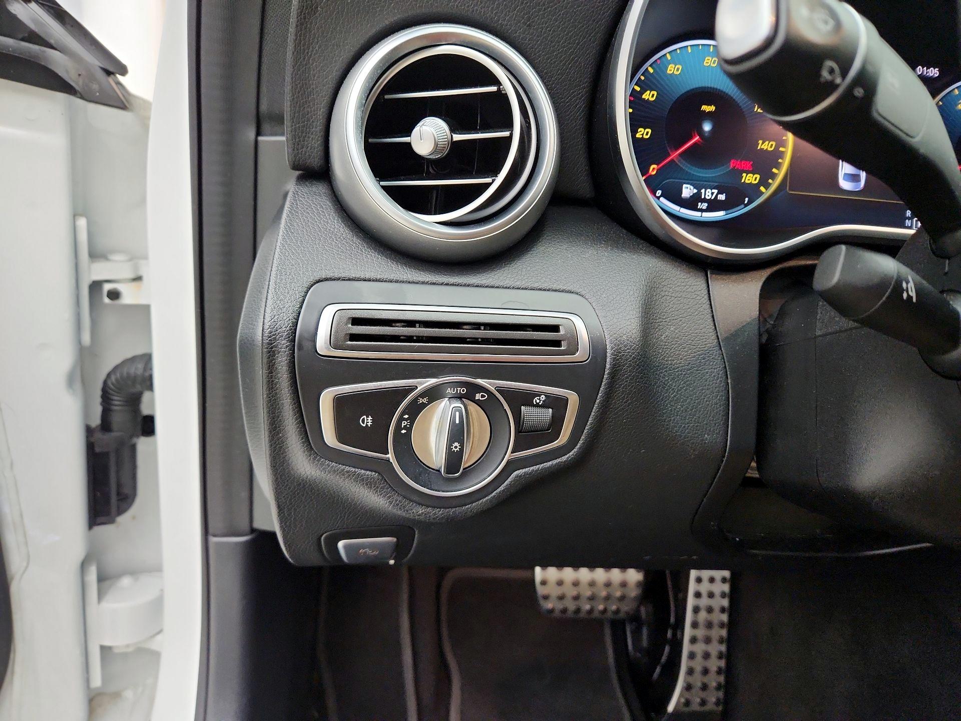 Thumbnail: 2021 Mercedes-Benz C-Class - 13