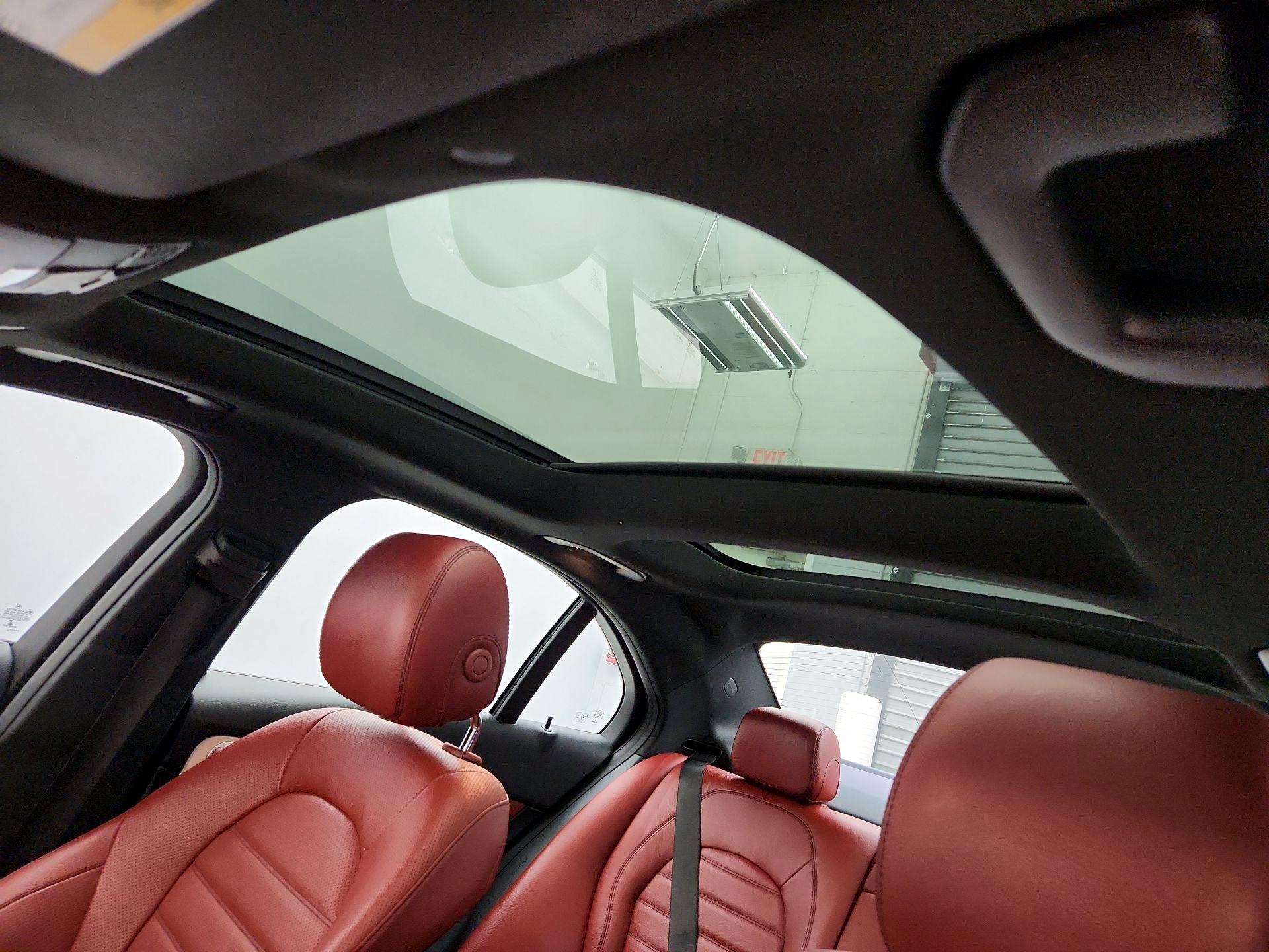 Thumbnail: 2021 Mercedes-Benz C-Class - 19