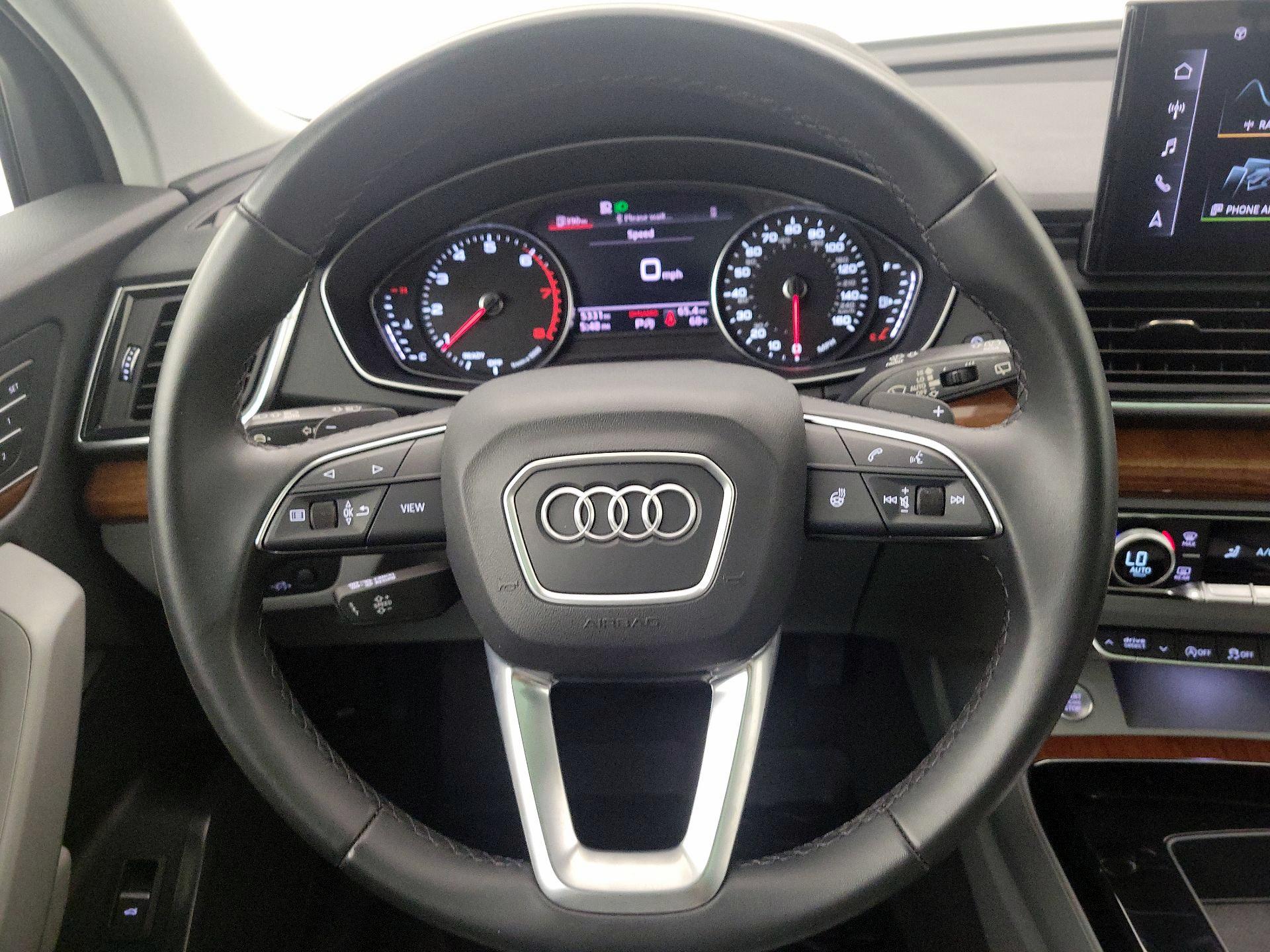 Thumbnail: 2022 Audi Q5 - 10