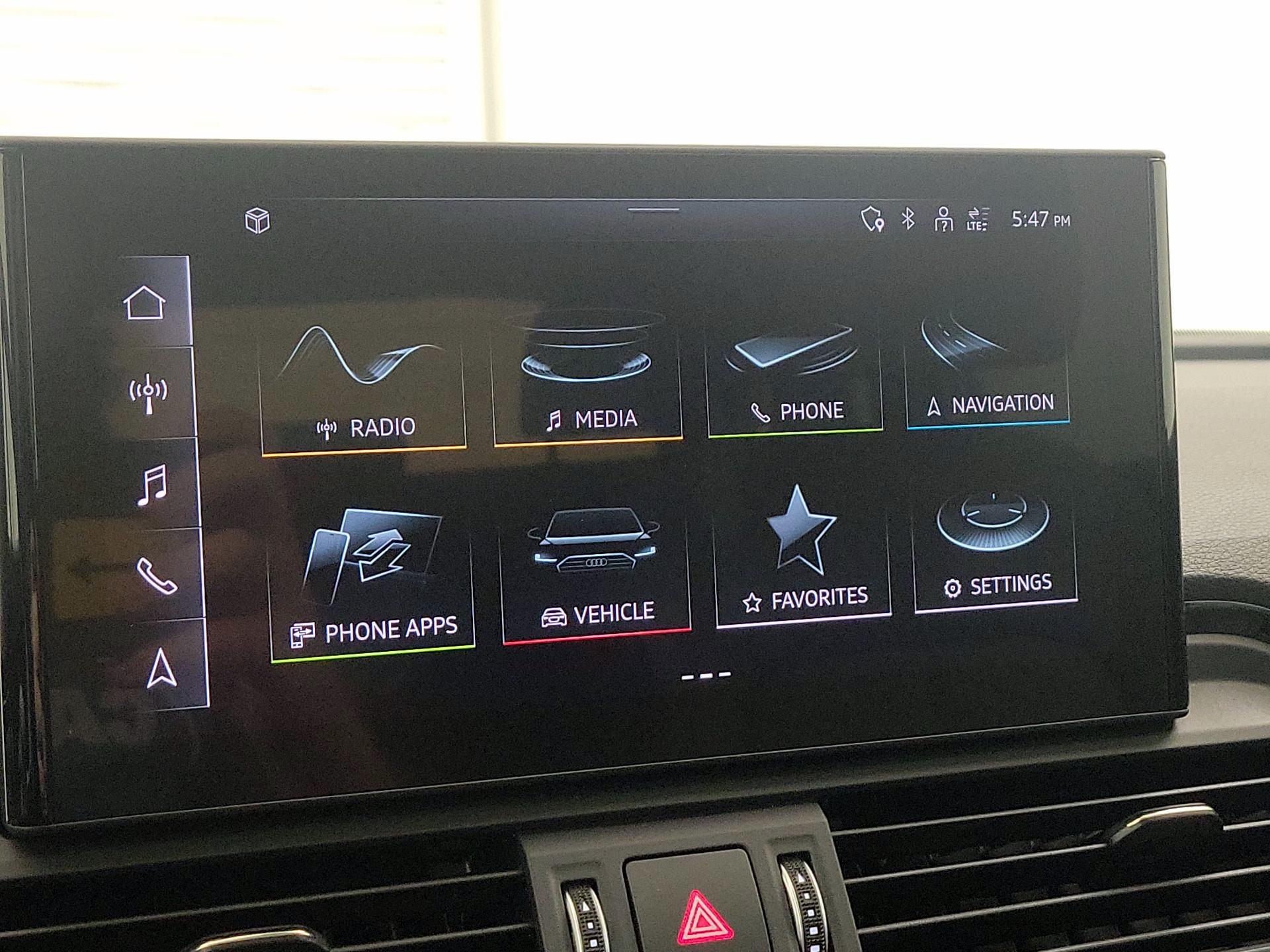 Thumbnail: 2022 Audi Q5 - 15