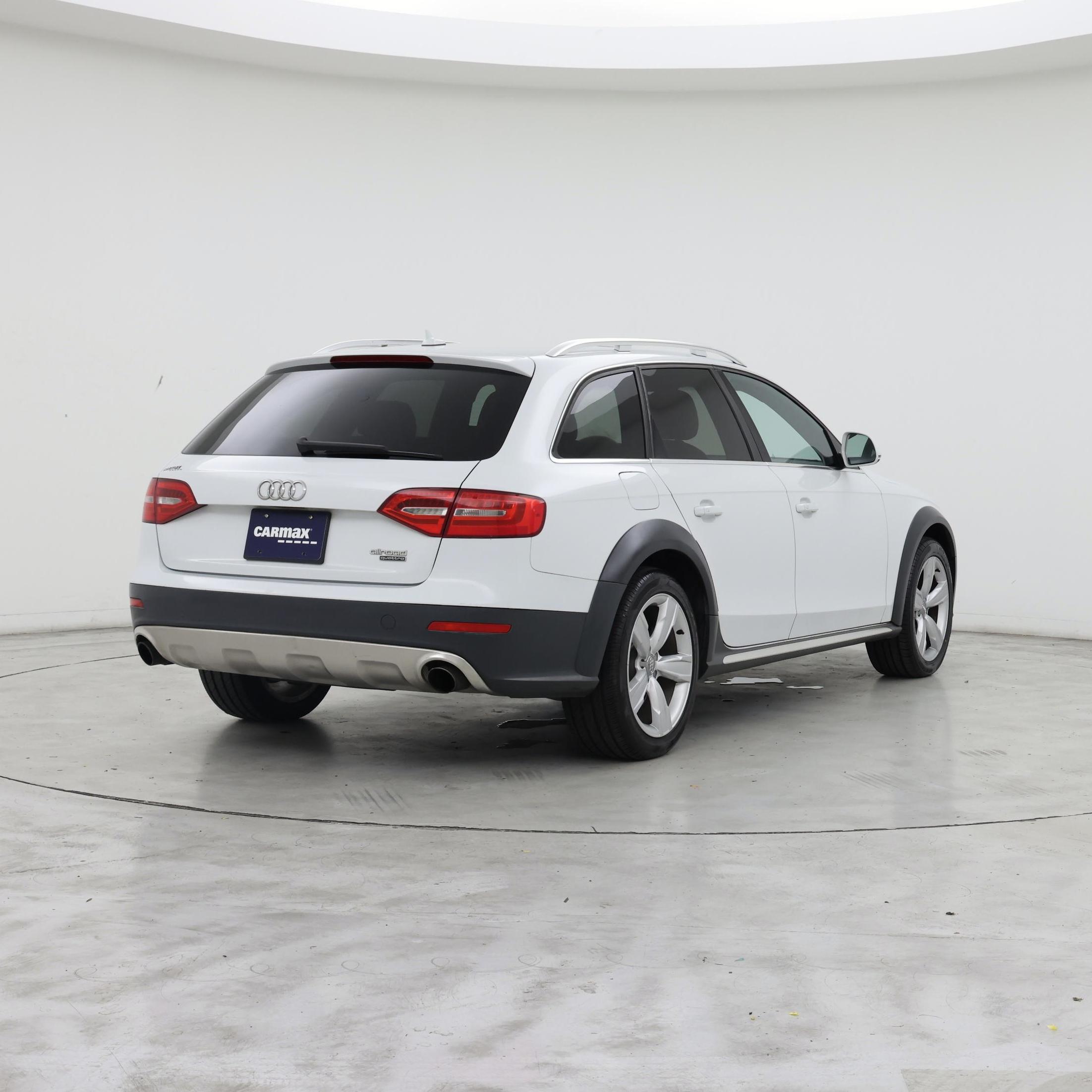 Thumbnail: 2015 Audi Allroad - 8