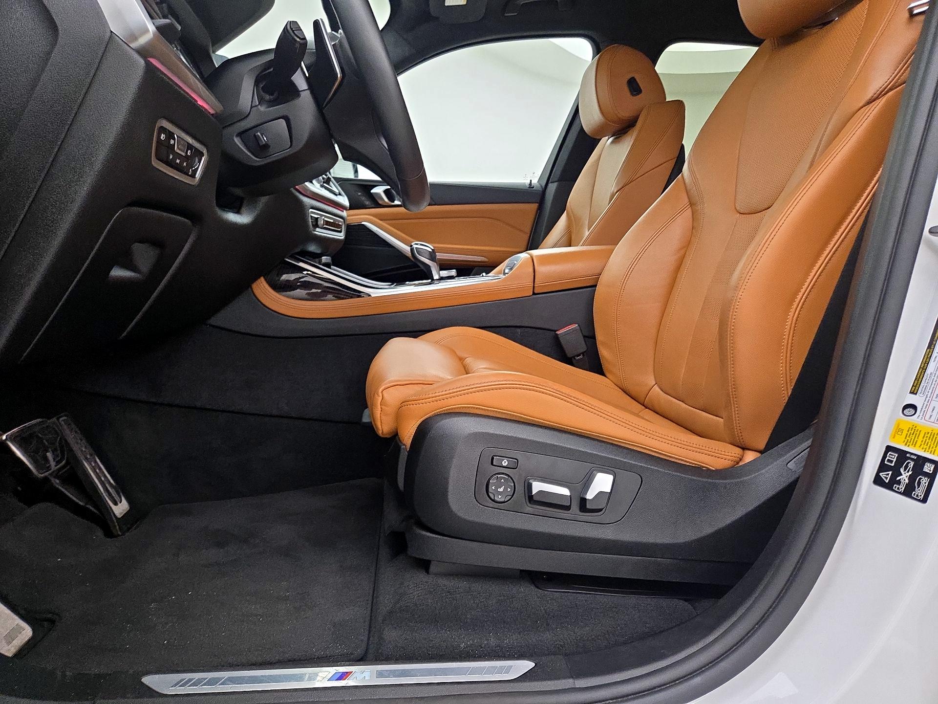 Thumbnail: 2019 BMW X7 - 11