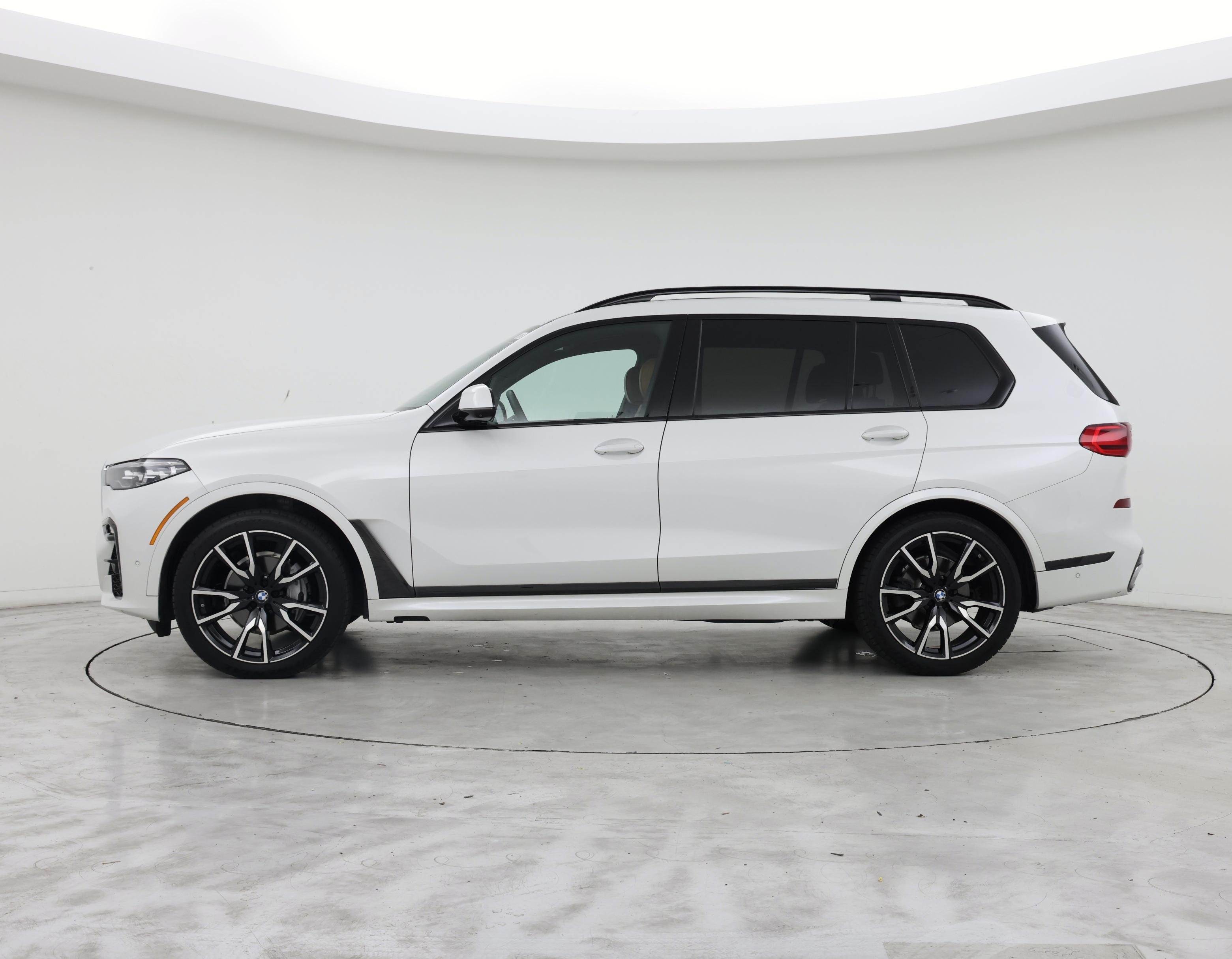 Thumbnail: 2019 BMW X7 - 3