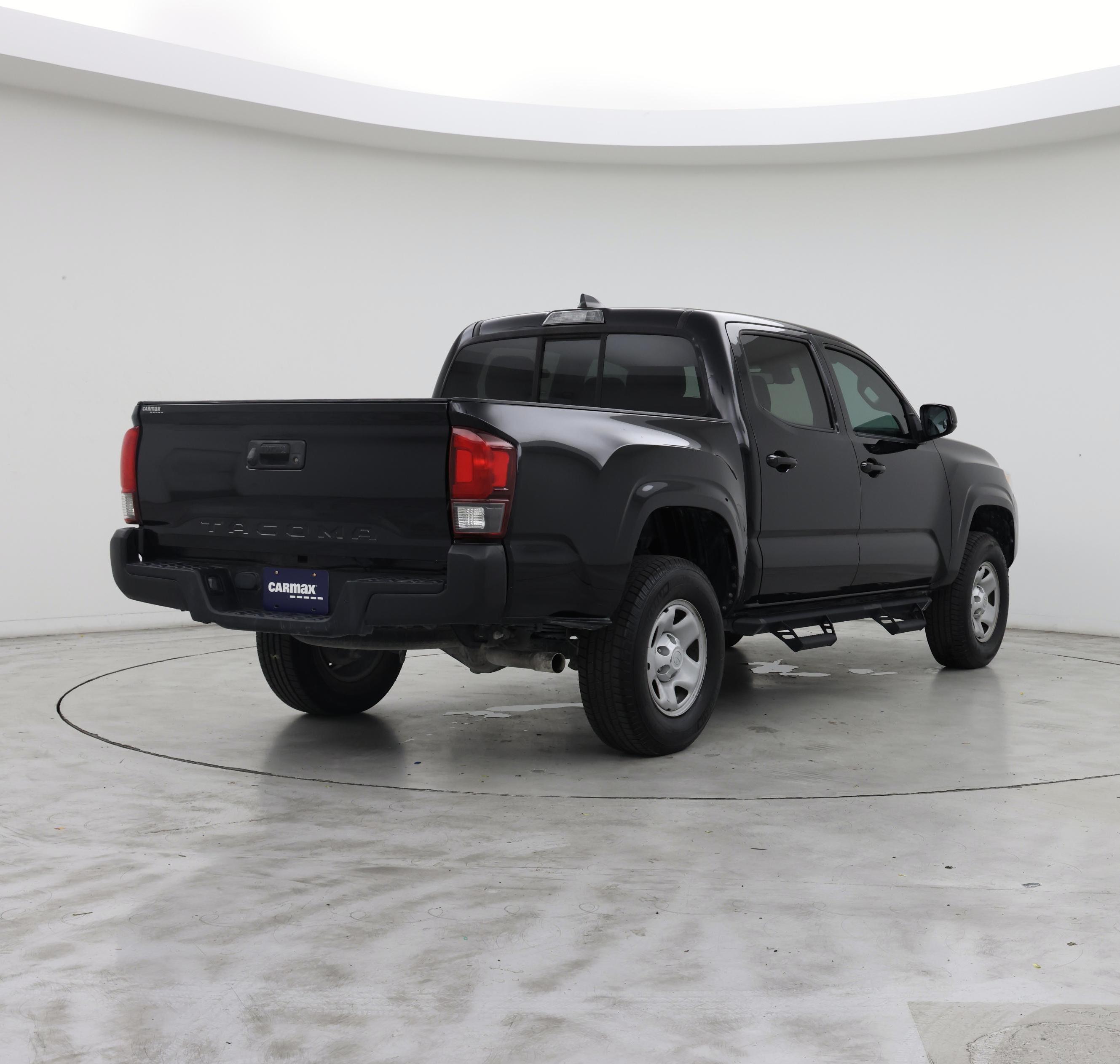 Thumbnail: 2020 Toyota Tacoma - 8