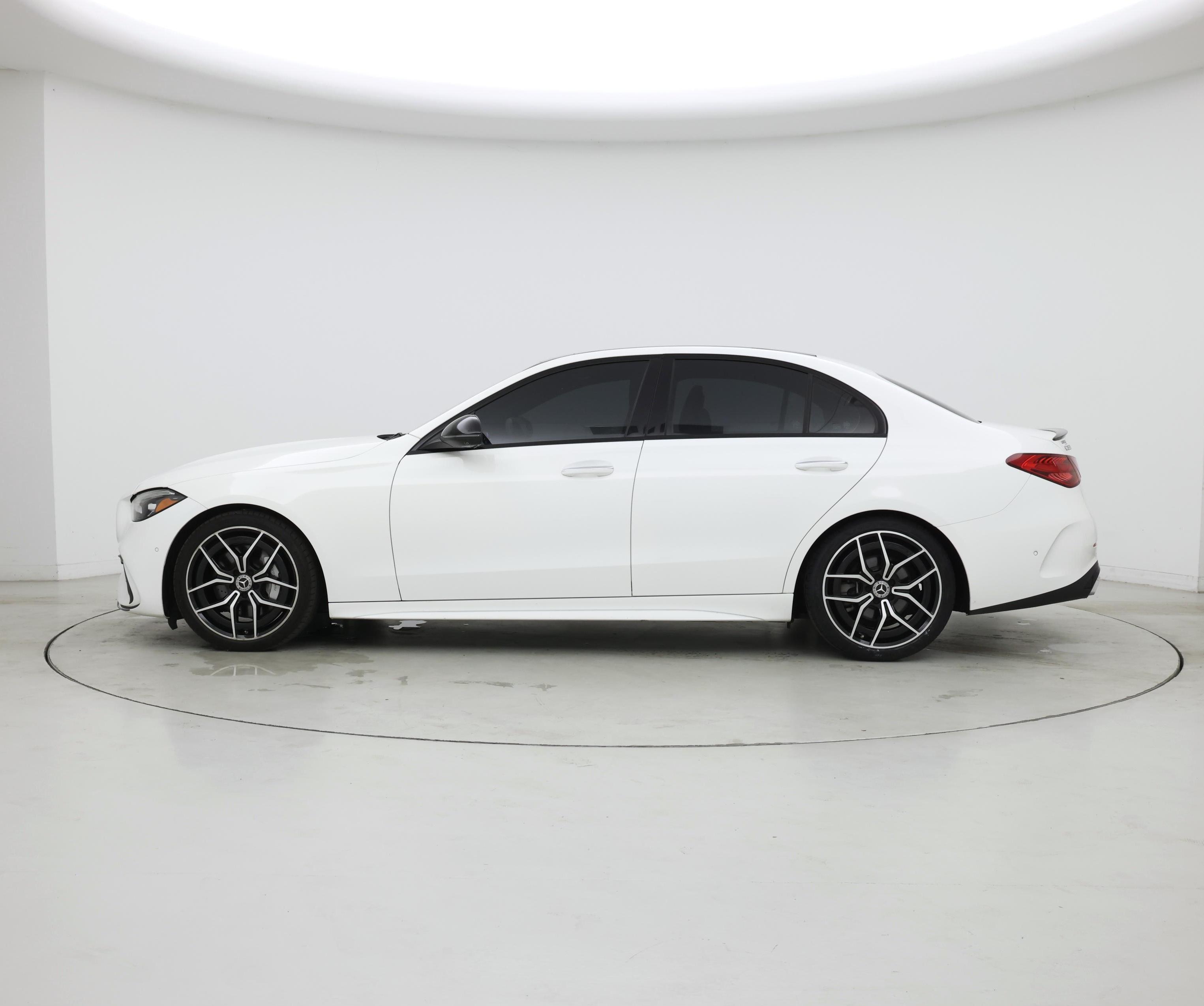 Thumbnail: 2022 Mercedes-Benz C-Class - 3