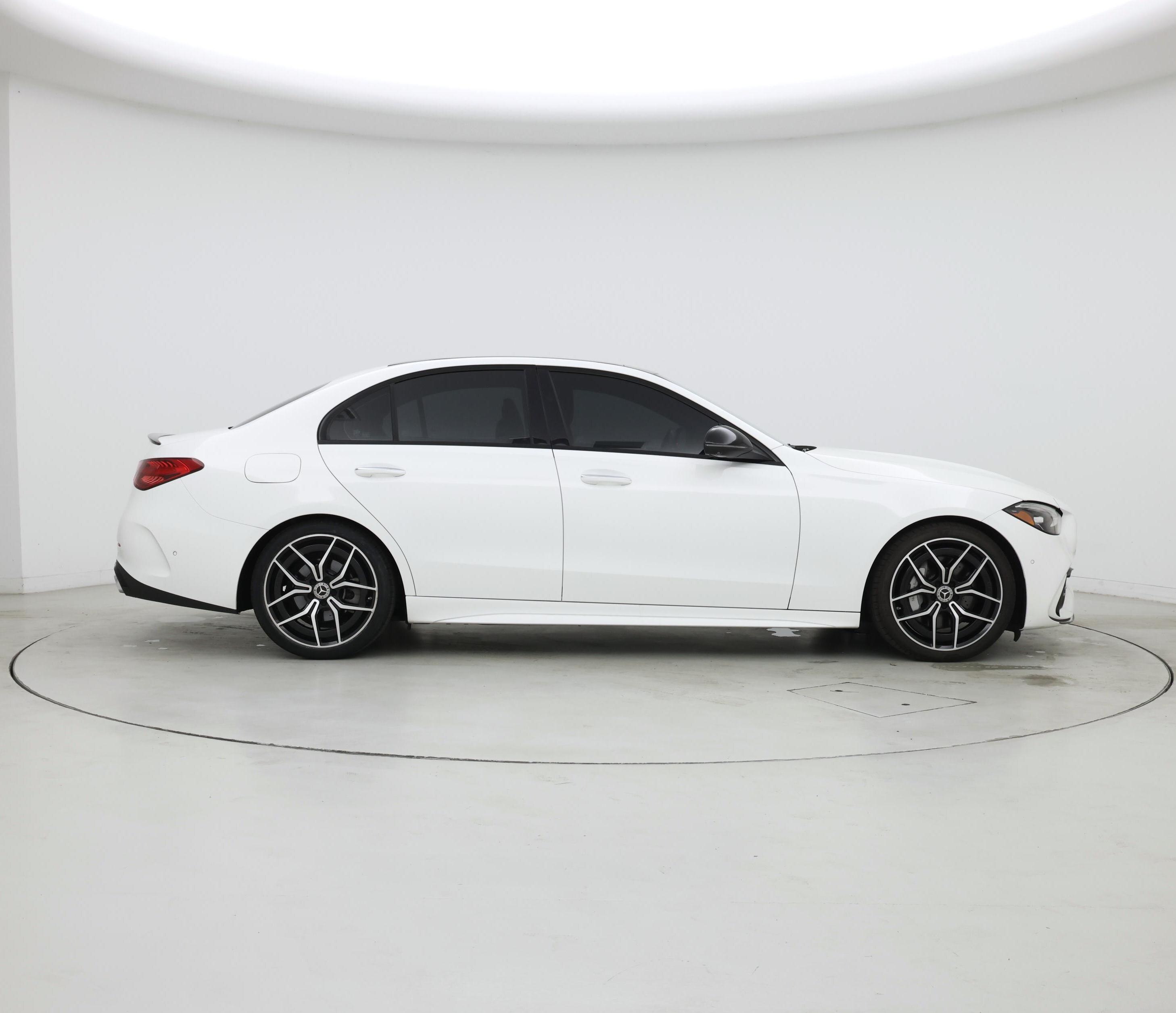 Thumbnail: 2022 Mercedes-Benz C-Class - 7