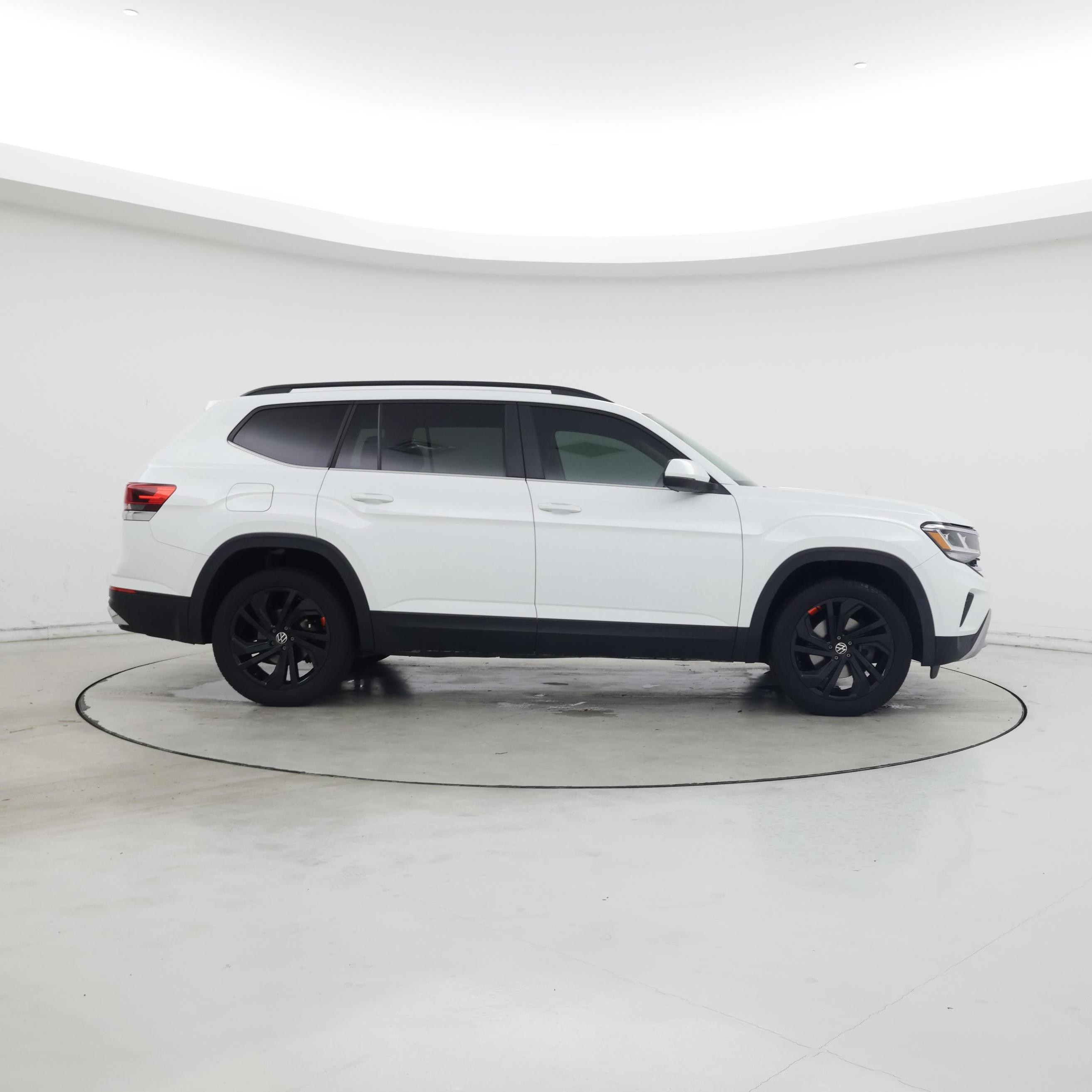 Thumbnail: 2023 Volkswagen Atlas - 7