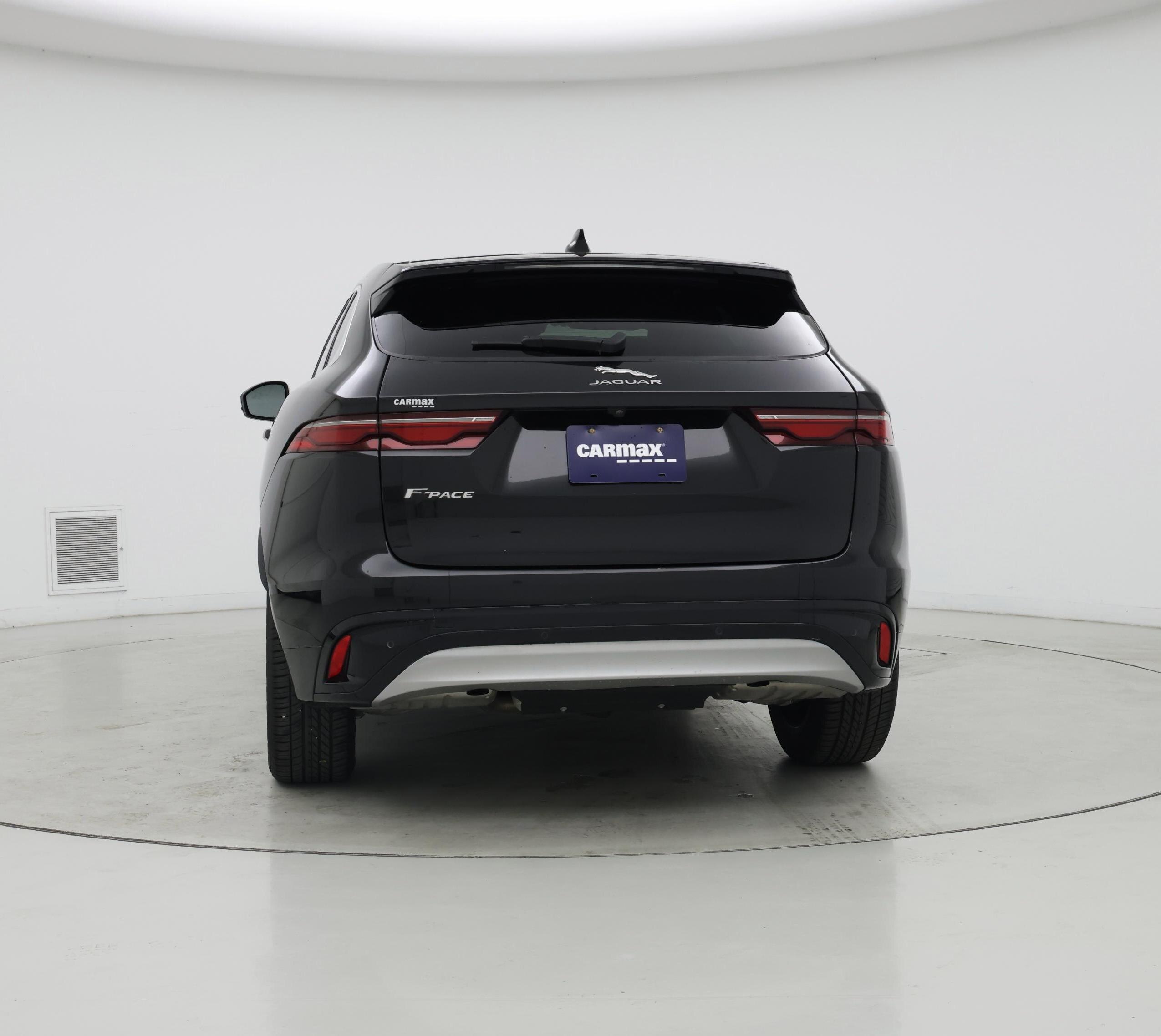 Thumbnail: 2023 Jaguar F-Pace - 6