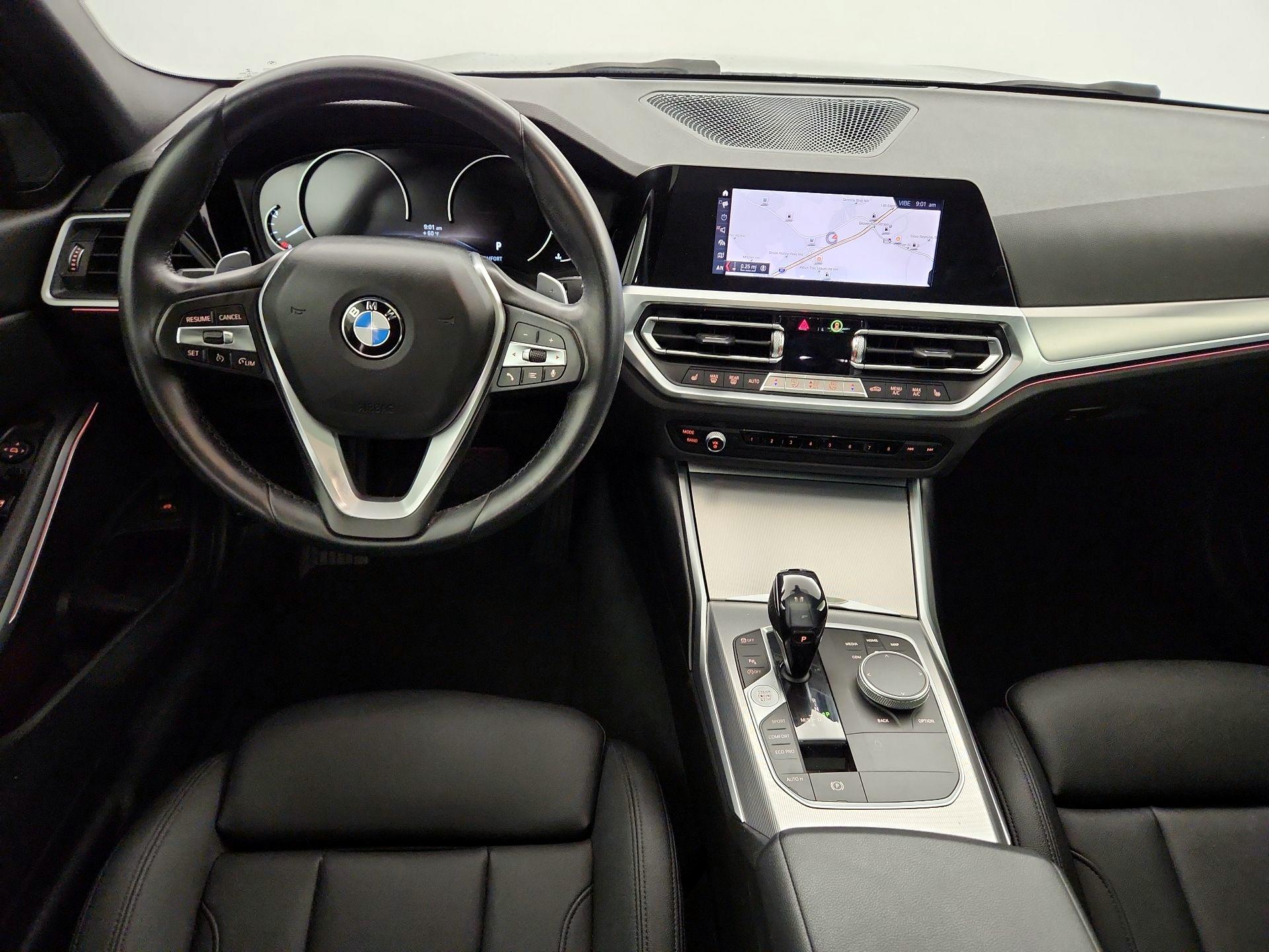 Thumbnail: 2020 BMW 3 Series - 9