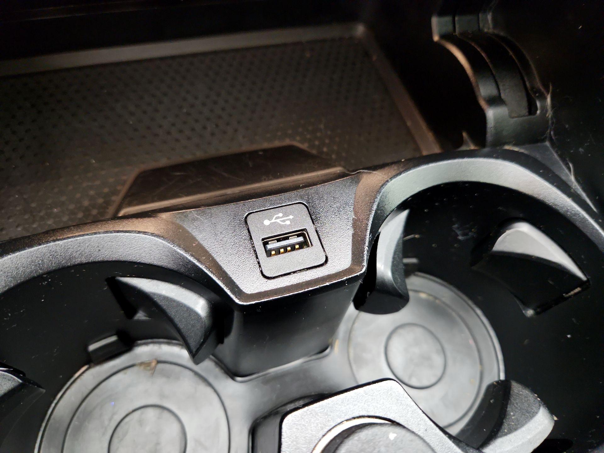 Thumbnail: 2020 BMW 3 Series - 19