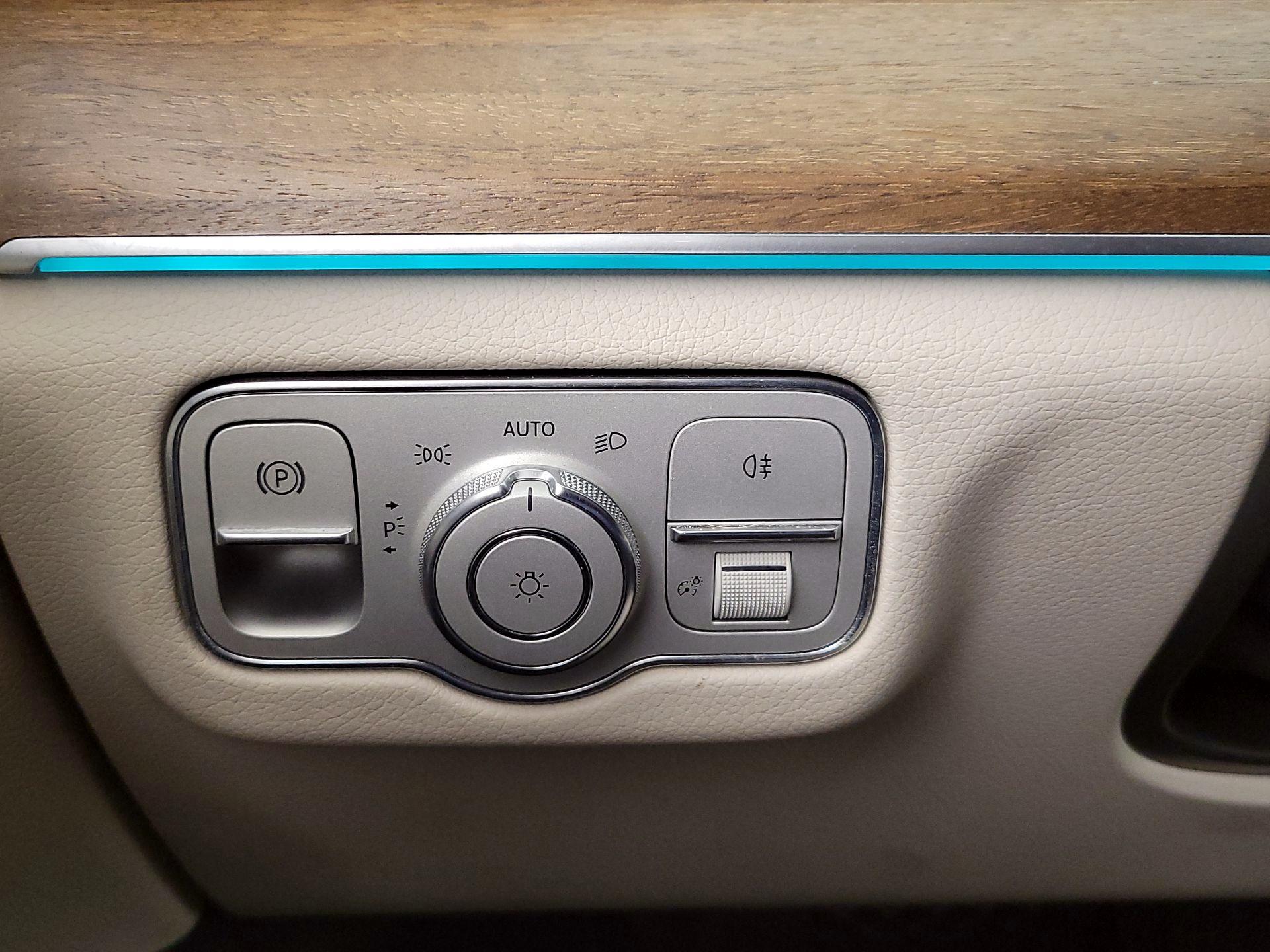 Thumbnail: 2020 Mercedes-Benz GLE - 13